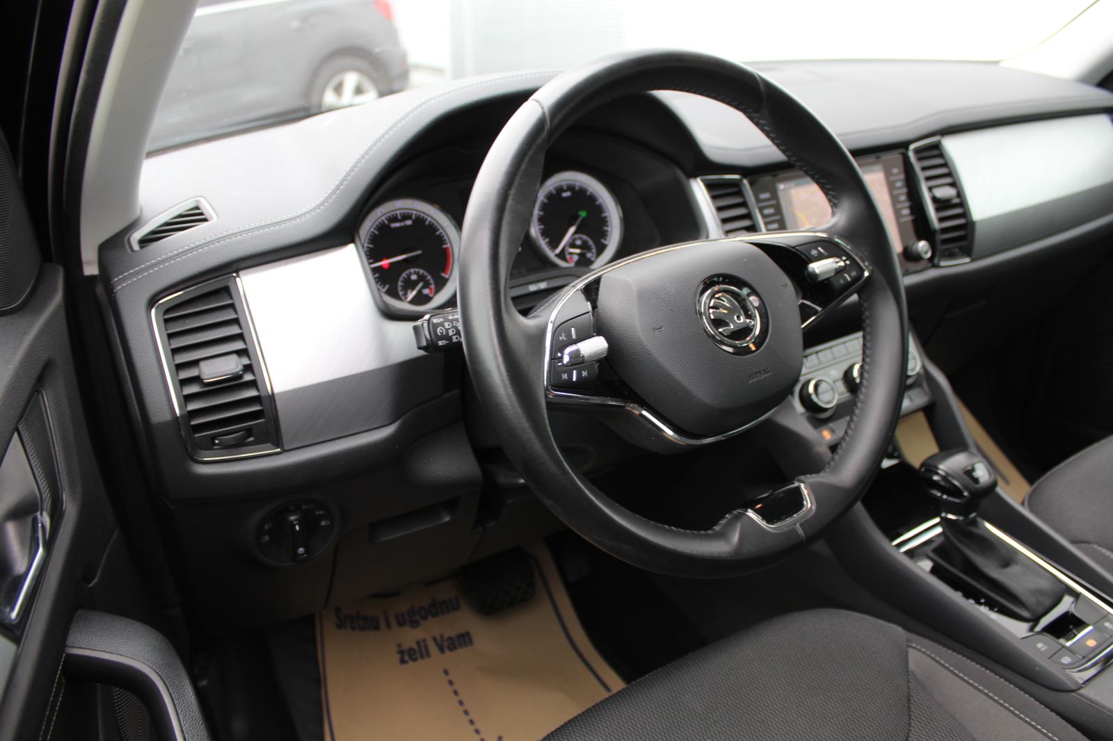 Škoda KODIAQ Ambition 2.0 TDI DSG-LEASING BEZ UČEŠĆA!, fotografija 9