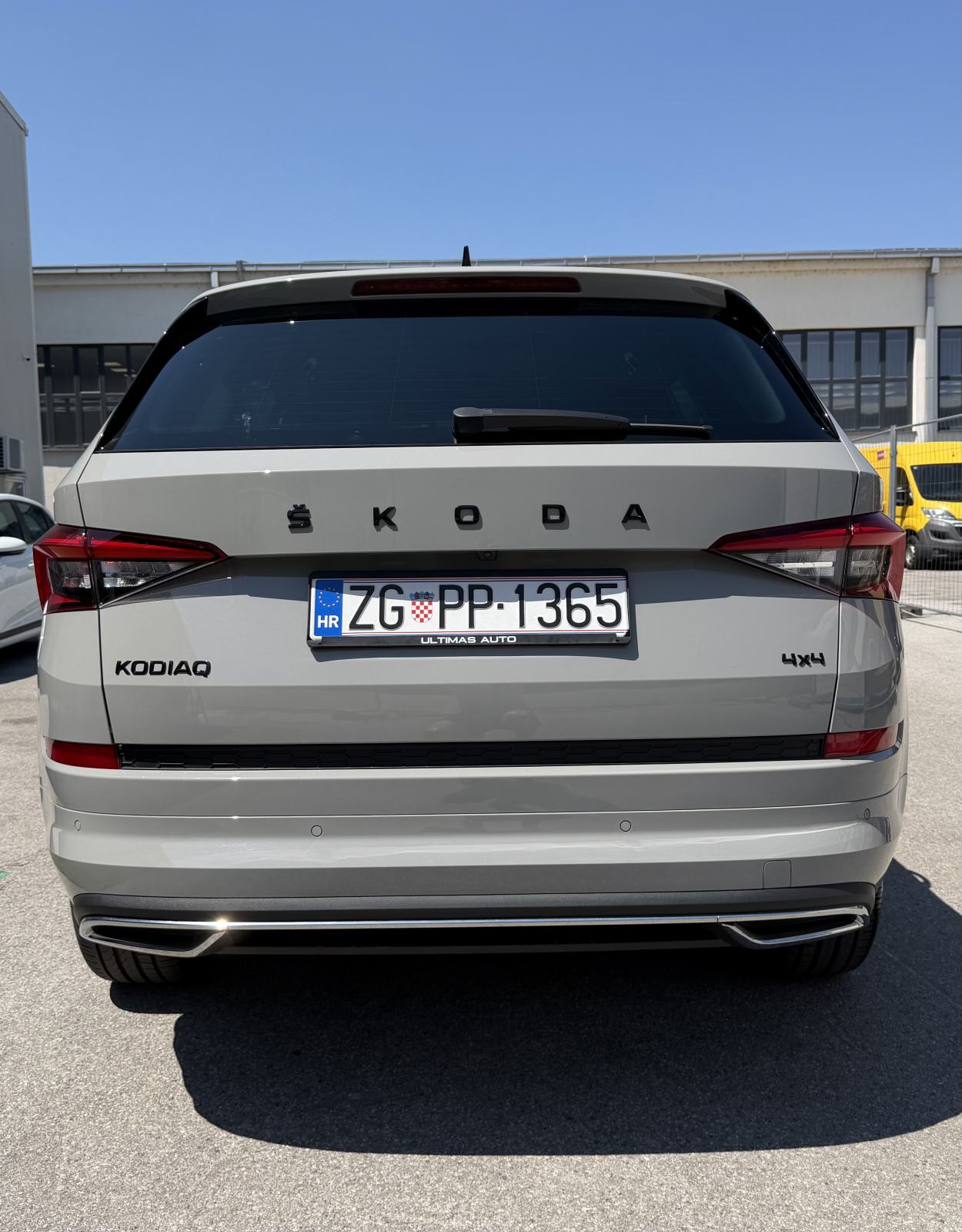 ŠKODA KODIAQ SPORTLINE 2,0 TDI DSG 4x4 147KW, FULL, U PDV-u, fotografija 5