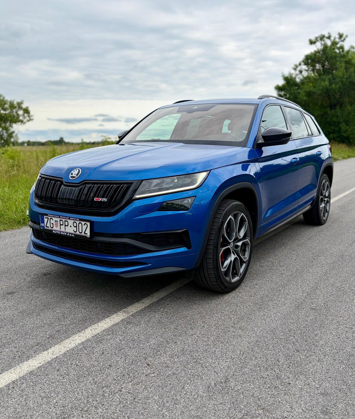 ŠKODA KODIAQ vRS 4X4 DSG |KOŽA| 360 KAMERA| CANTON |RADAR|VIRTUAL, fotografija 8