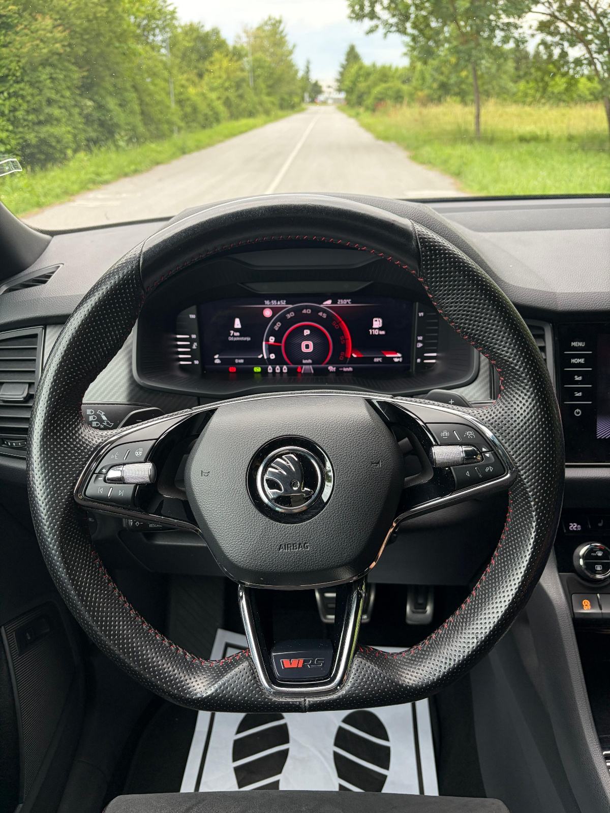 ŠKODA KODIAQ vRS 4X4 DSG |KOŽA| 360 KAMERA| CANTON |RADAR|VIRTUAL, fotografija 14