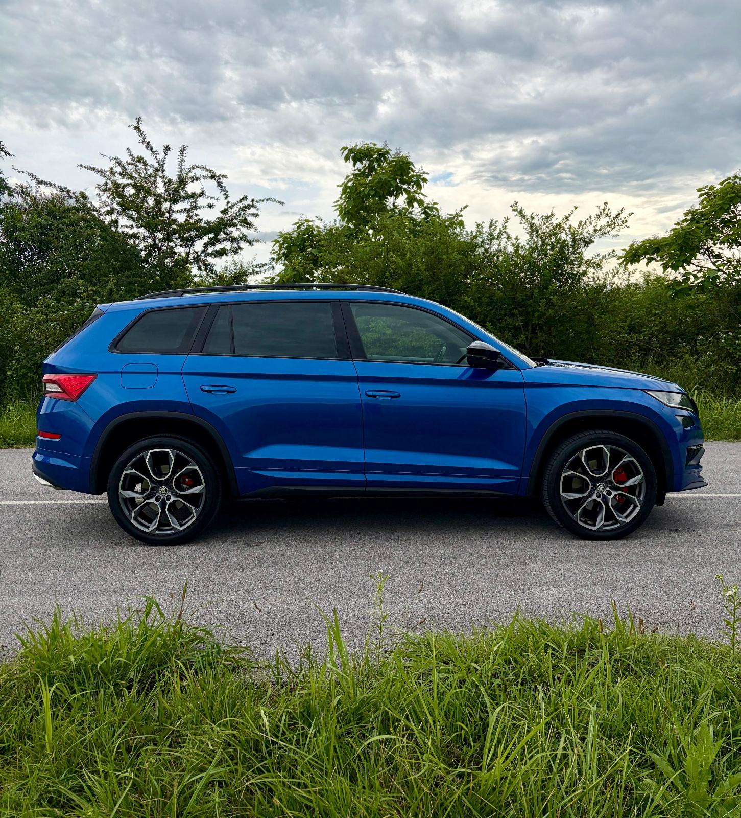 ŠKODA KODIAQ vRS 4X4 DSG |KOŽA| 360 KAMERA| CANTON |RADAR|VIRTUAL, fotografija 5