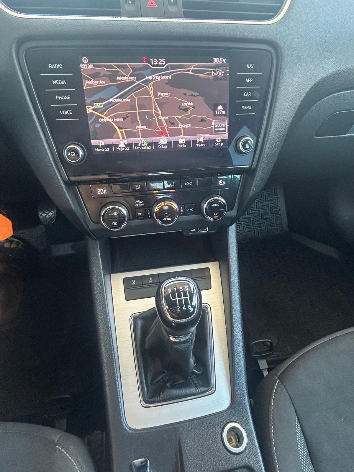 Škoda Octavia 1.0 #85KW #2018.G, fotografija 10