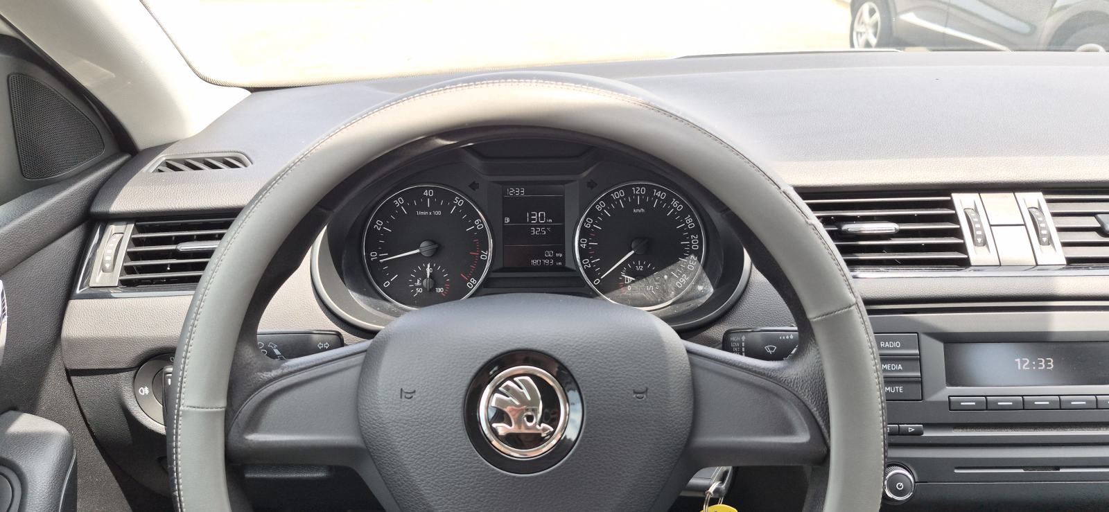 Škoda Octavia 1,2 TSI, HR AUTO, KLIMA, EL. RETROVIZORI, REG. 11/2026.., fotografija 14