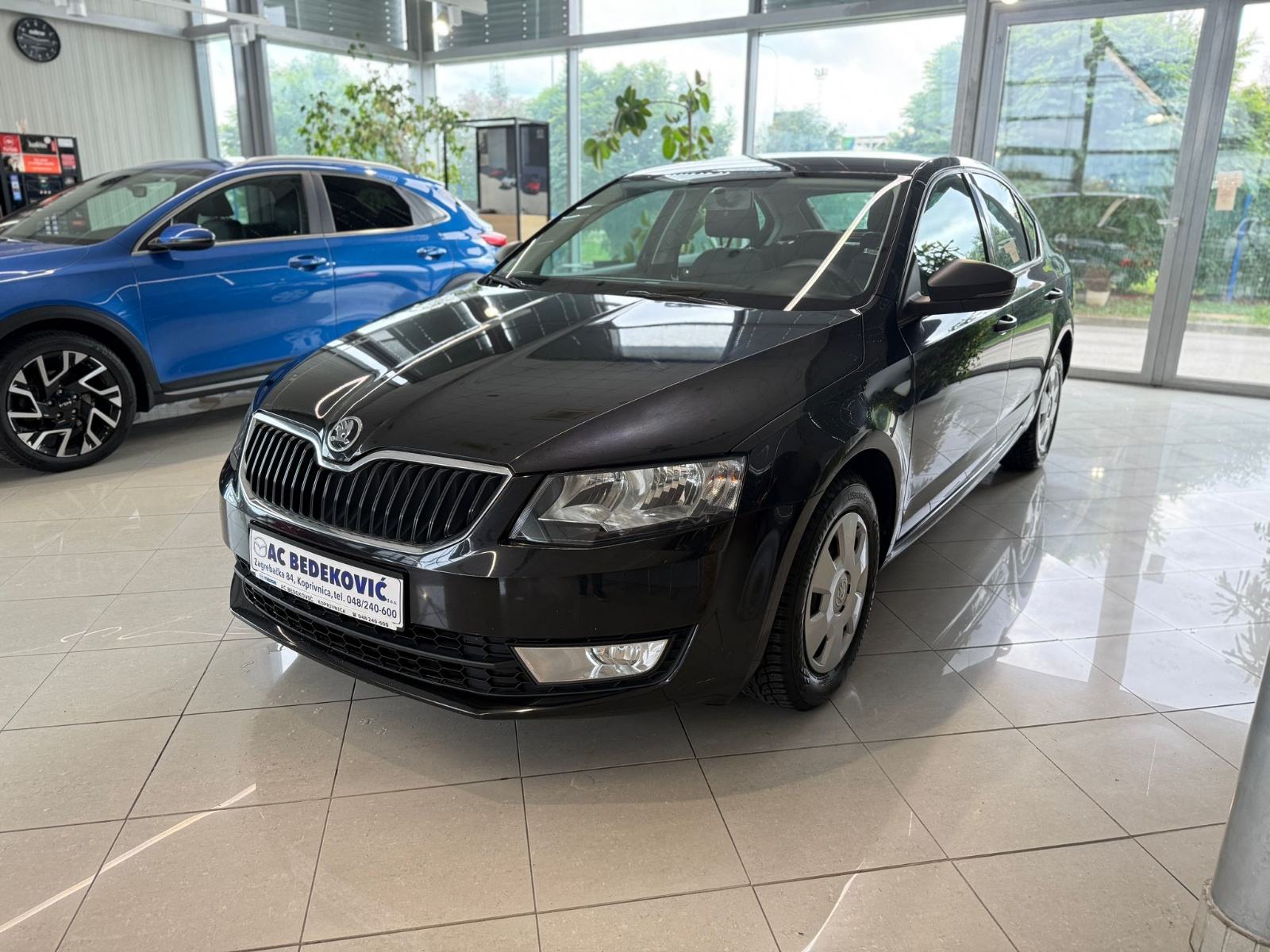 Škoda Octavia 1,2 TSI✅️ SERVISNA ✅️ODLIČNO STANJE✅️, fotografija 3