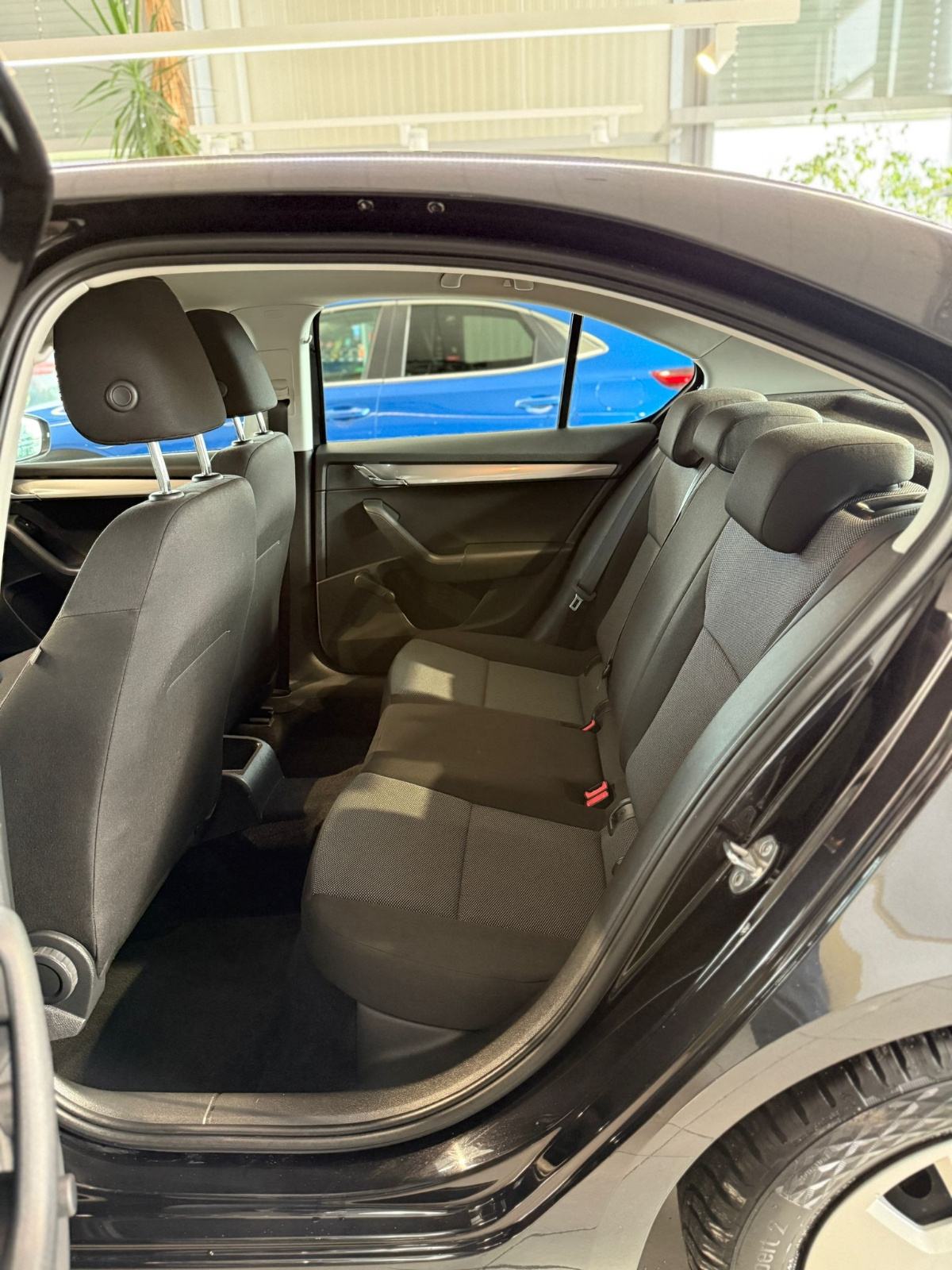 Škoda Octavia 1,2 TSI✅️ SERVISNA ✅️ODLIČNO STANJE✅️, fotografija 11