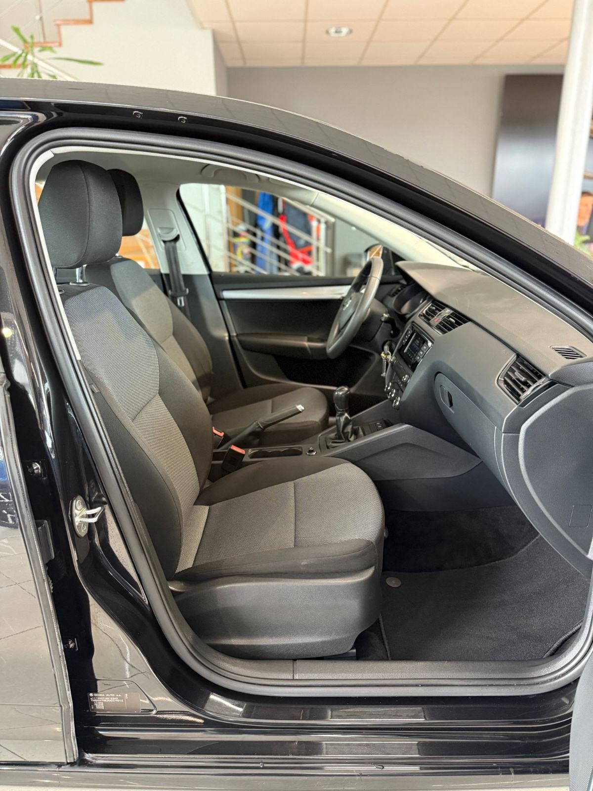 Škoda Octavia 1,2 TSI✅️ SERVISNA ✅️ODLIČNO STANJE✅️, fotografija 12
