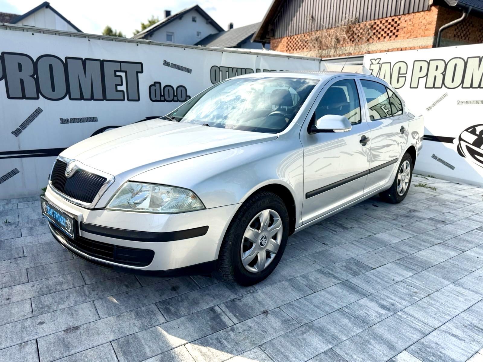 Škoda Octavia 1,4 # KLIMA# == PLIN == FOBAR AUTIĆ * KRED- KART * HR-AU, fotografija 6