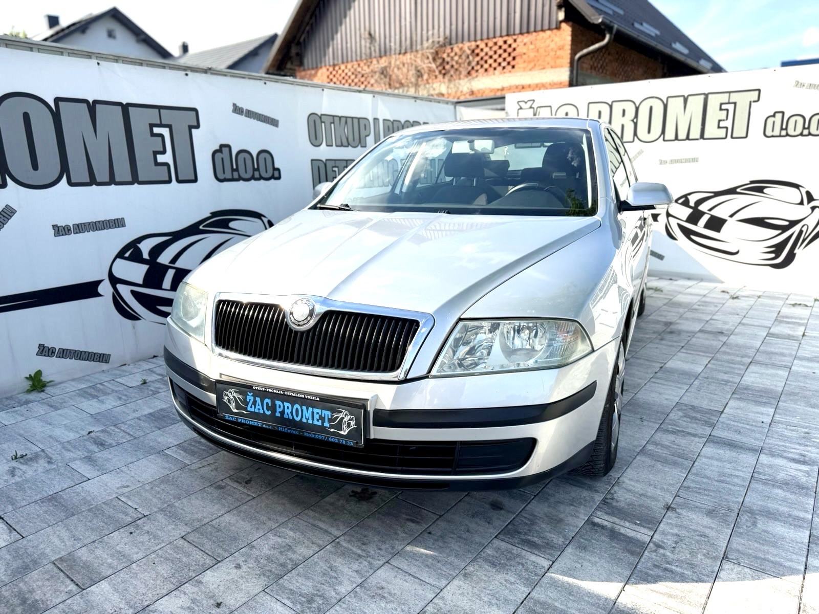 Škoda Octavia 1,4 # KLIMA# == PLIN == FOBAR AUTIĆ * KRED- KART * HR-AU, fotografija 7