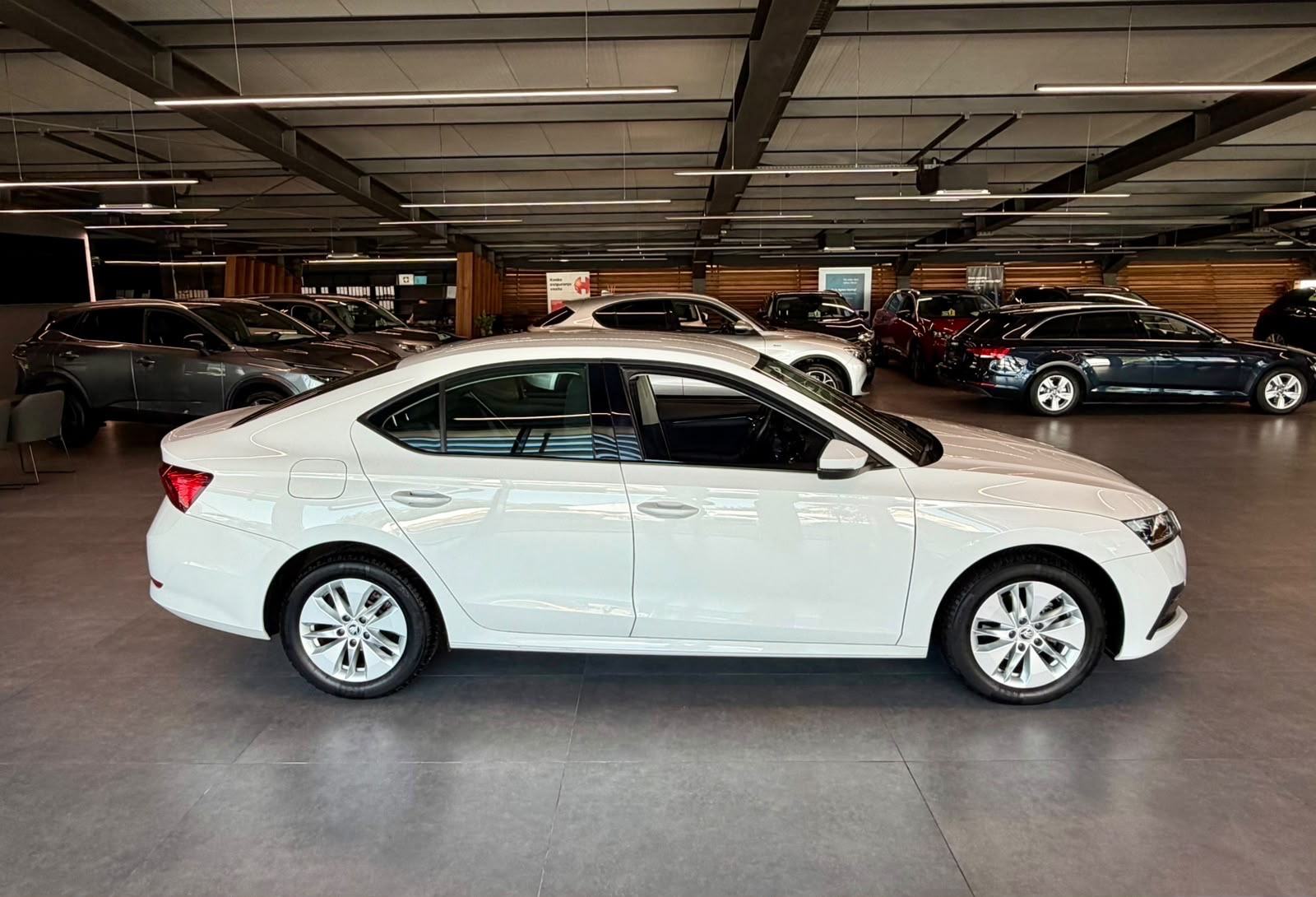 Škoda Octavia 1,5 TSI DSG KLIMA • HR. AUTO • 75.000KM • LEASING, fotografija 8