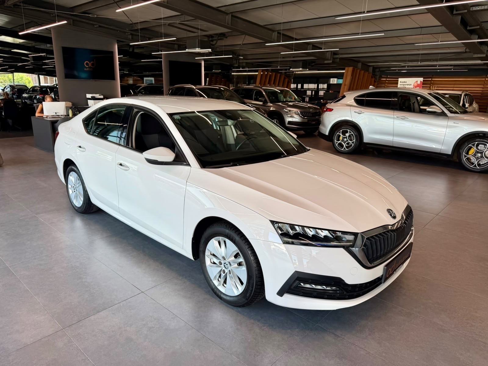 Škoda Octavia 1,5 TSI DSG KLIMA • HR. AUTO • 75.000KM • LEASING, fotografija 9