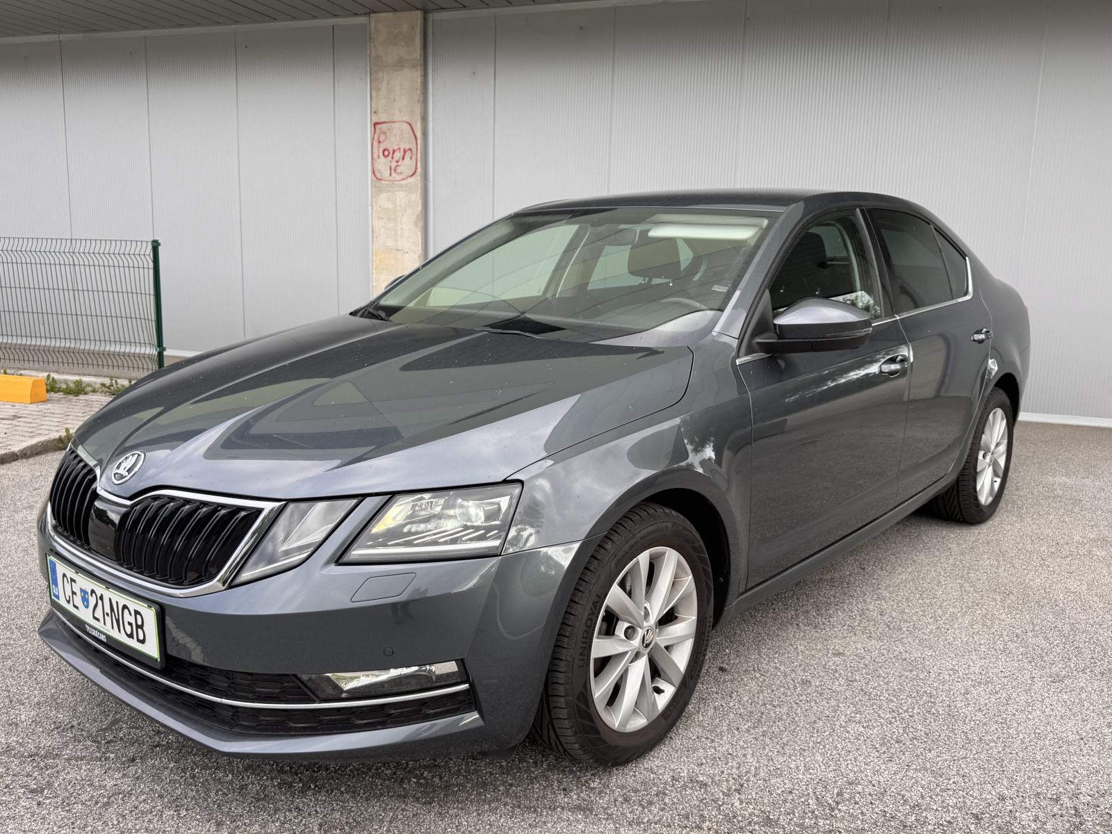 Škoda Octavia 1.5 TSI 150, fotografija 1