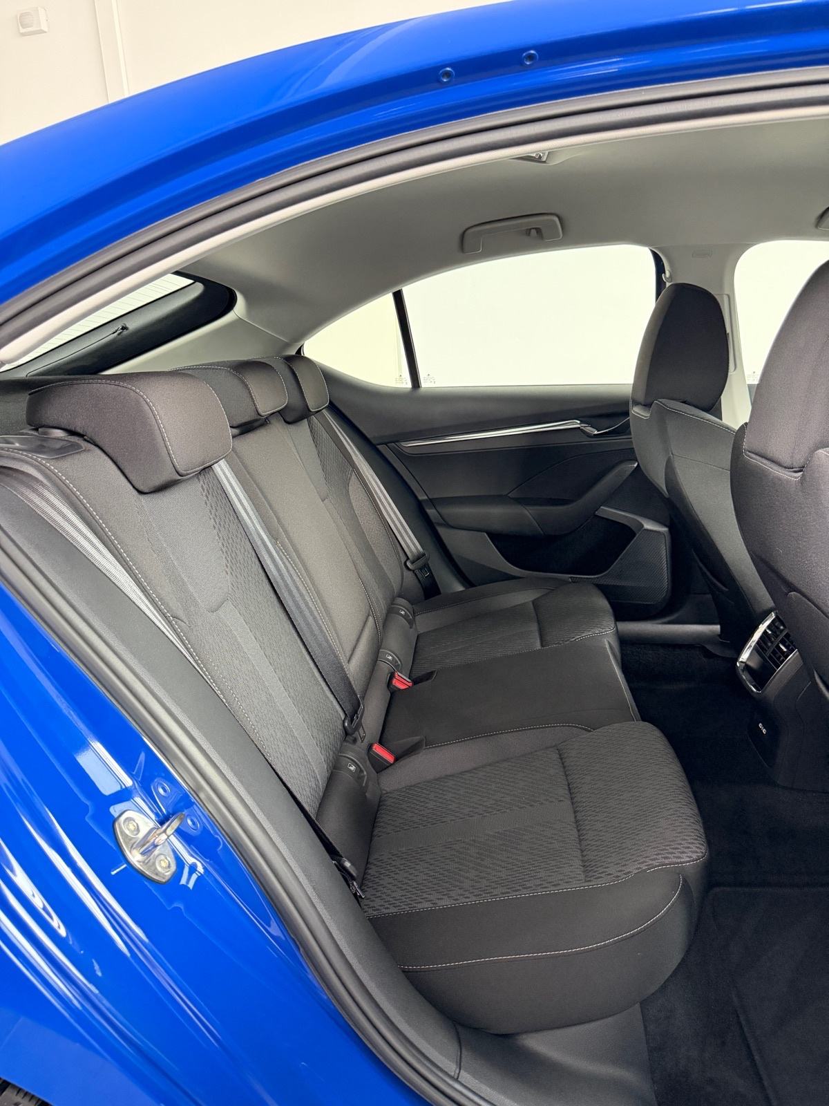 Škoda Octavia 1,5 TSI DSG, VIRTUAL, JAMSTVO 24MJ, LEASING BEZ UČEŠĆA, fotografija 14