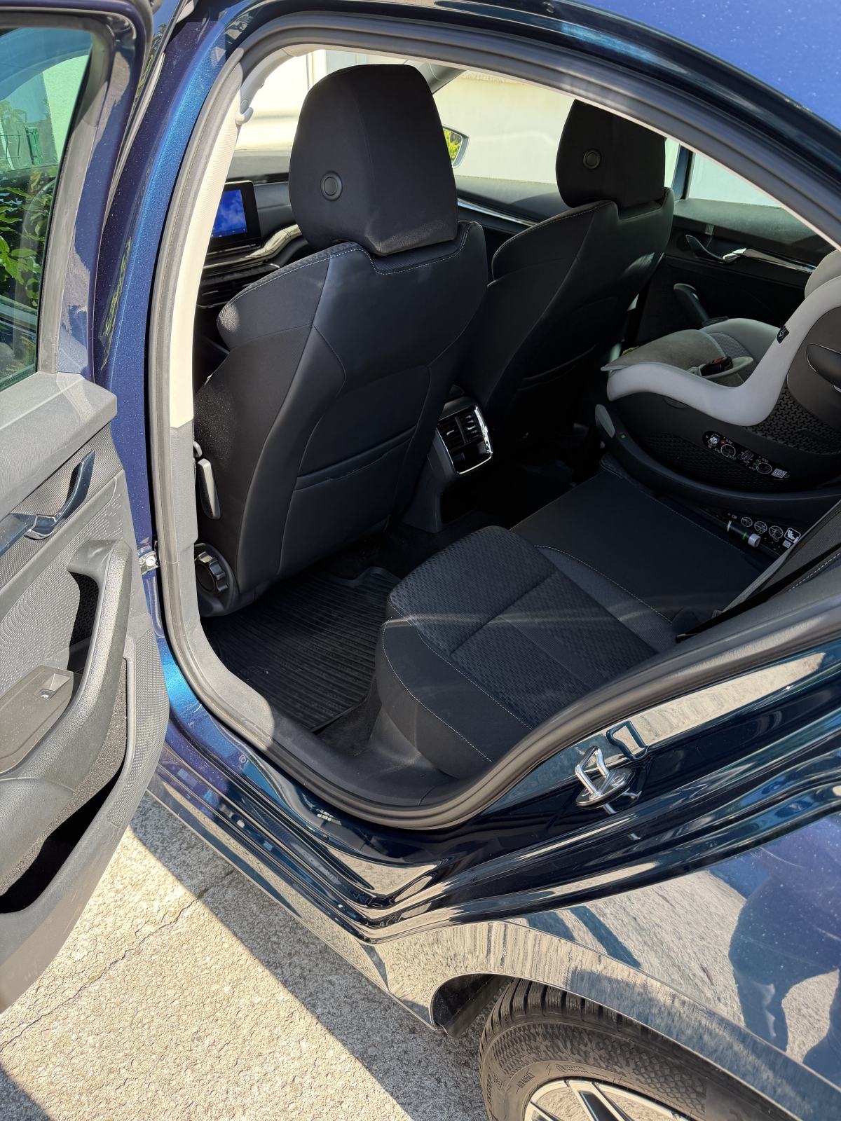 Škoda Octavia 1,5 TSI, fotografija 8
