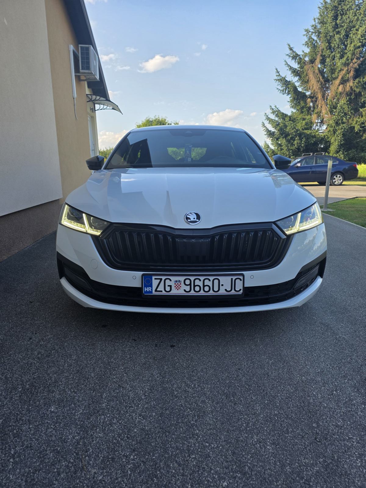 Škoda Octavia 1,5 TSI, fotografija 4