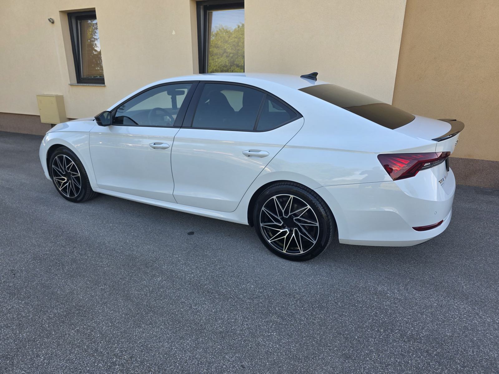 Škoda Octavia 1,5 TSI, fotografija 3