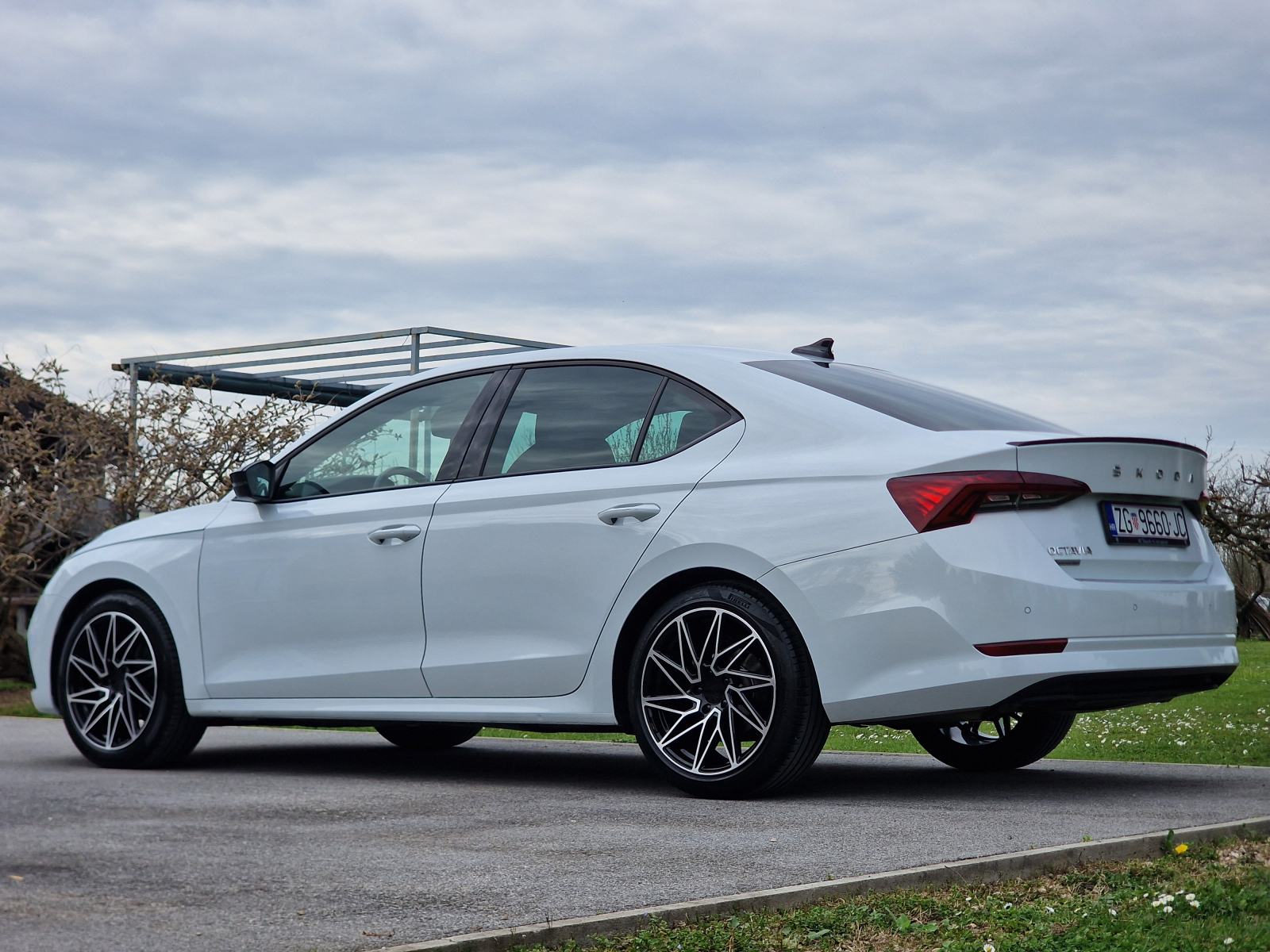 Škoda Octavia 1,5 TSI, fotografija 10