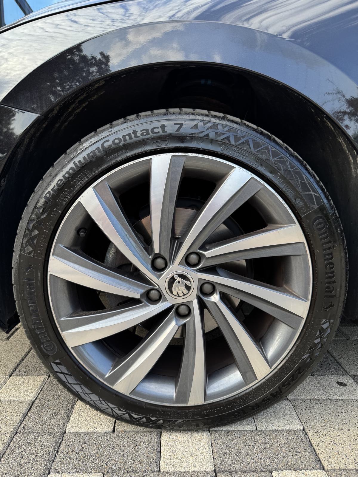 Škoda Octavia 1,5 TSI - STYLE *VIRTUAL*MATRIX - HR AUTO - REG 07/27 !!, fotografija 7