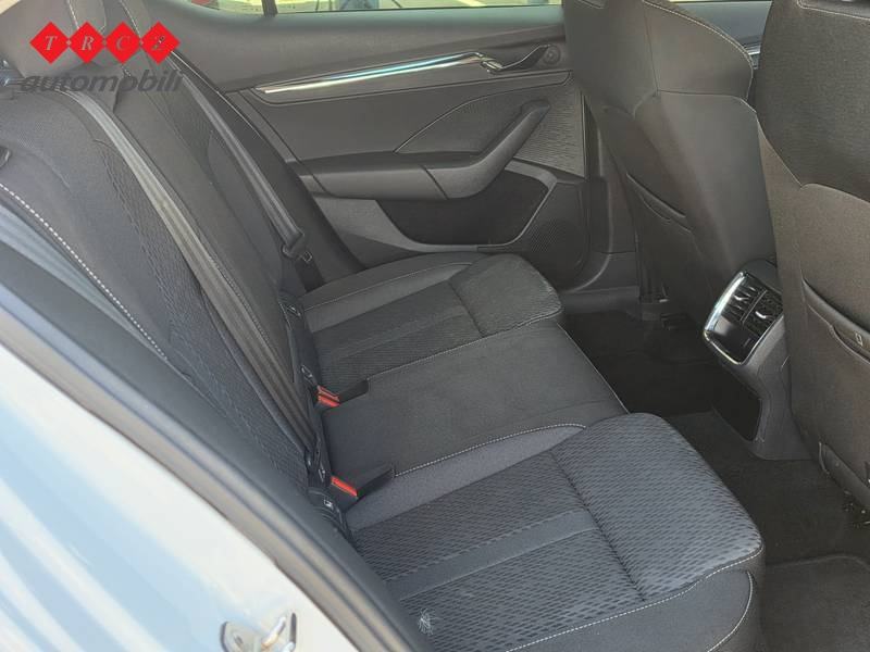 ŠKODA OCTAVIA 1.5 TSI STYLE, fotografija 5
