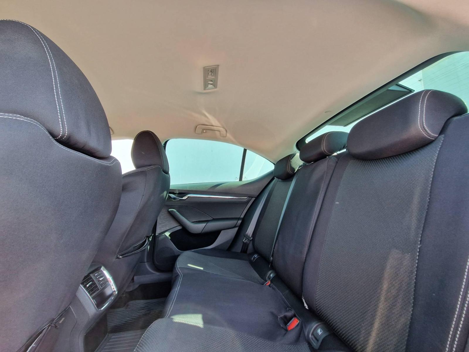 Škoda Octavia 1,5 TSI,POKLON KASKO, VOZILO OD PRVOG VLASNIKA, JAMSTVO, fotografija 9