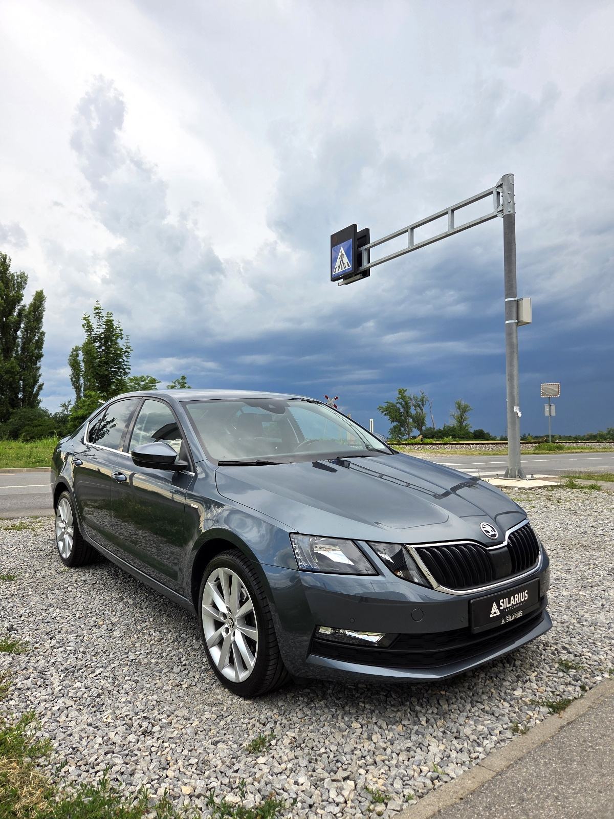 Škoda Octavia 1.5TSI DSG-132TKM-JAMSTVO 12MJ-LED,NAVI,KAMERA, fotografija 3