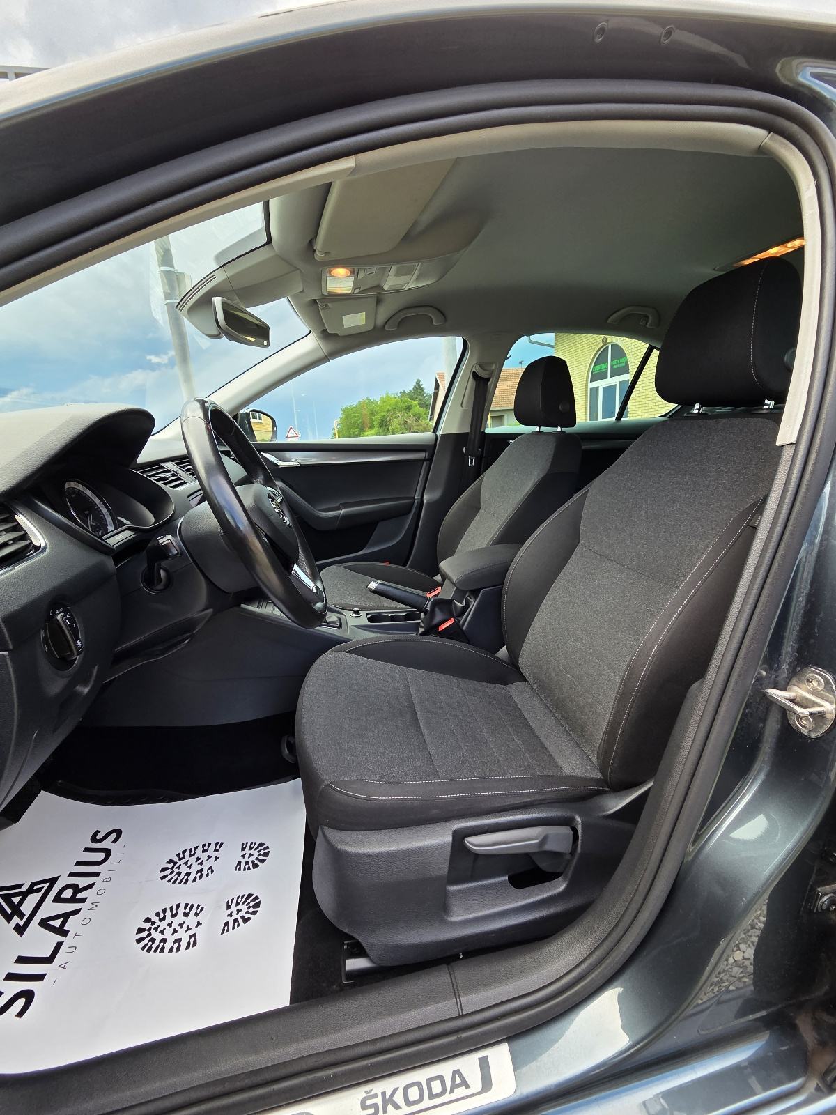 Škoda Octavia 1.5TSI DSG-132TKM-JAMSTVO 12MJ-LED,NAVI,KAMERA, fotografija 10