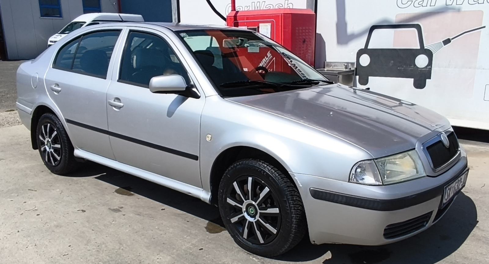 Škoda Octavia 1,6 2006g. Reg11/26g. Cijena je fiksna!, fotografija 3