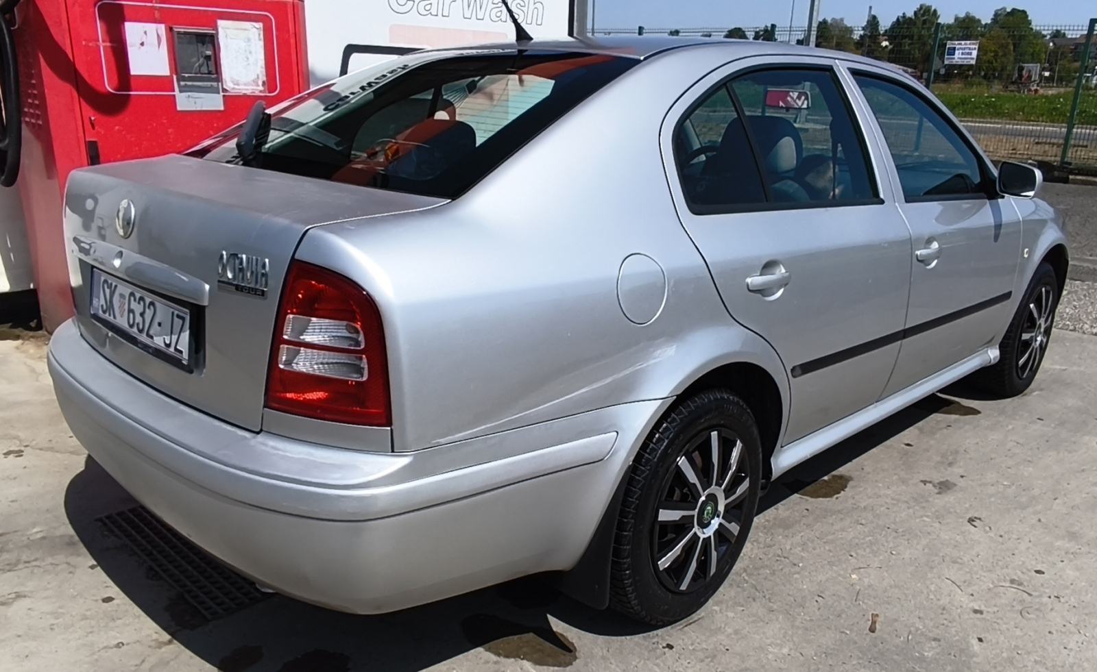 Škoda Octavia 1,6 2006g. Reg11/26g. Cijena je fiksna!, fotografija 4