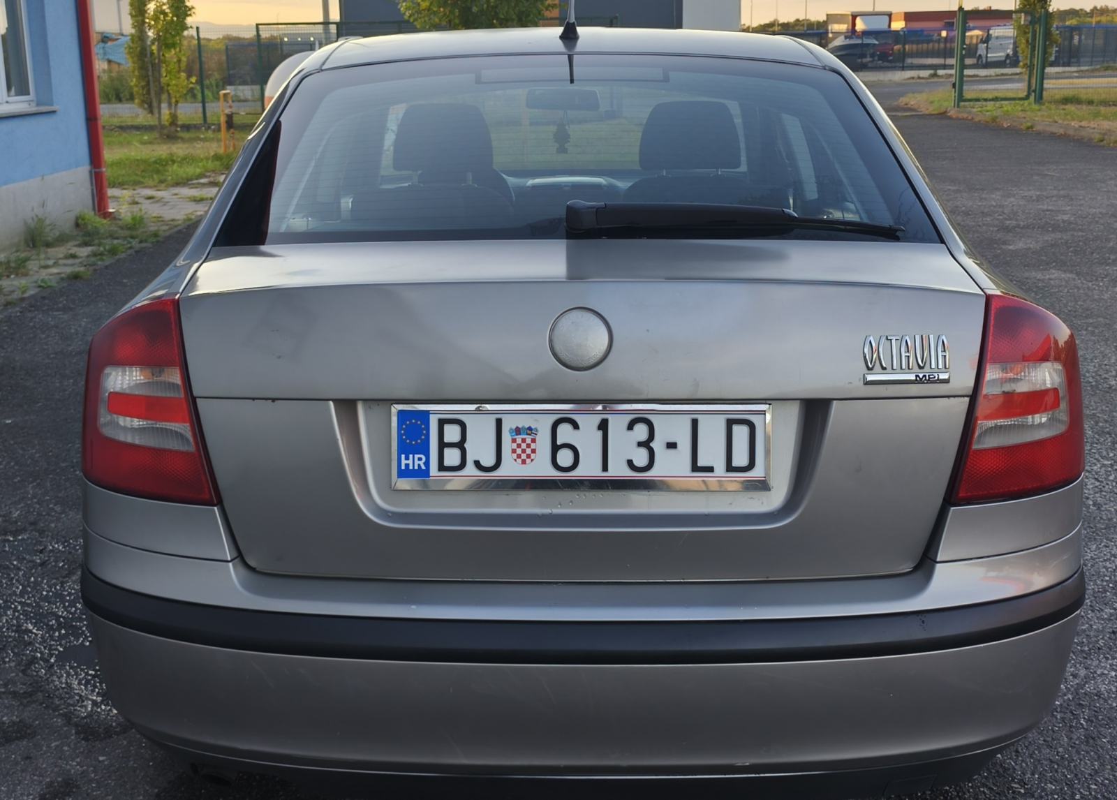 Škoda Octavia 1,6 2007g. Reg07/27g. Cijena je fiksna!, fotografija 3