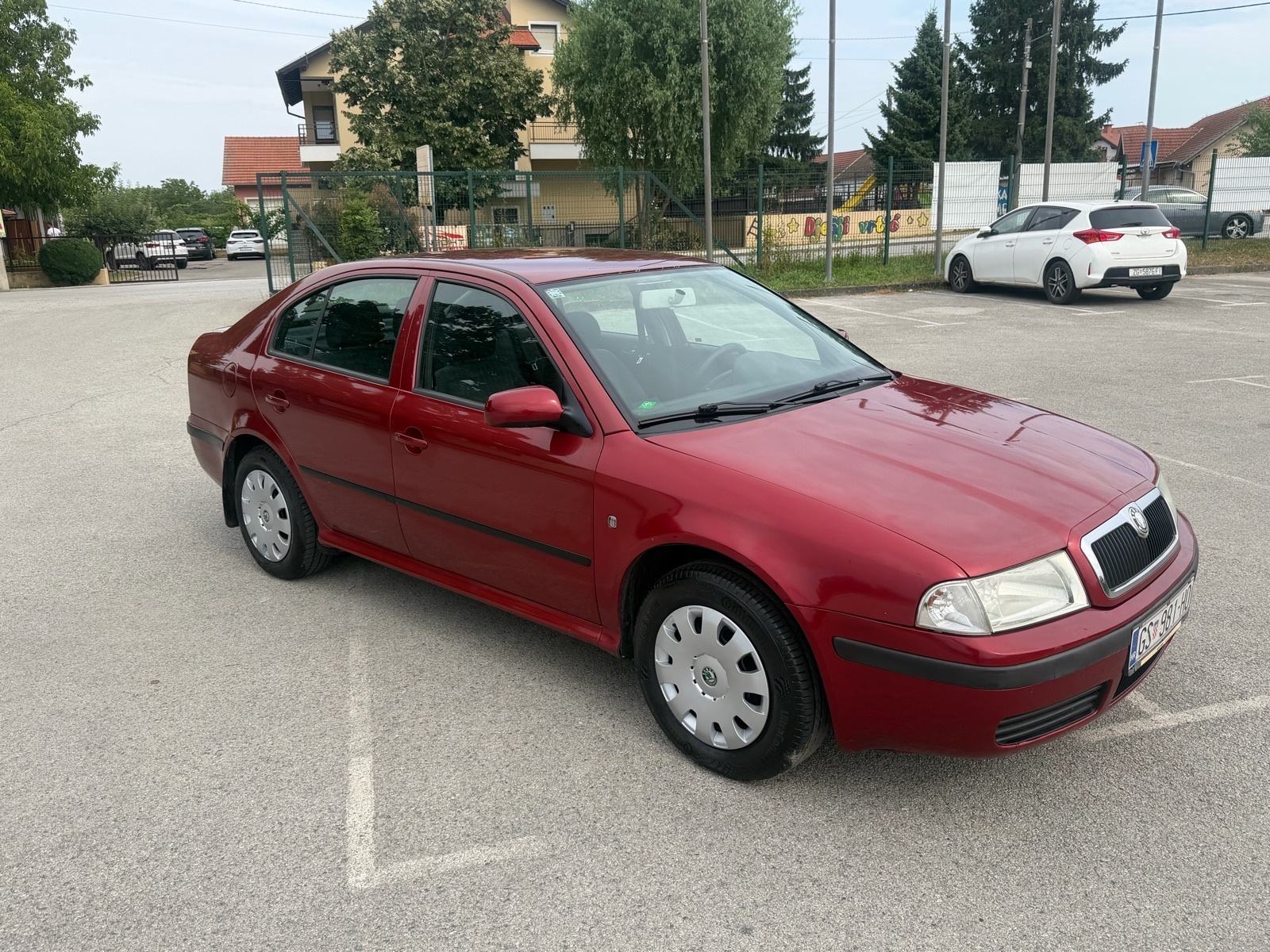 Škoda Octavia 1,6 Classic AUTO ODLICAN BENZIN PLIN ATEST KLIMA 2008 G, fotografija 3