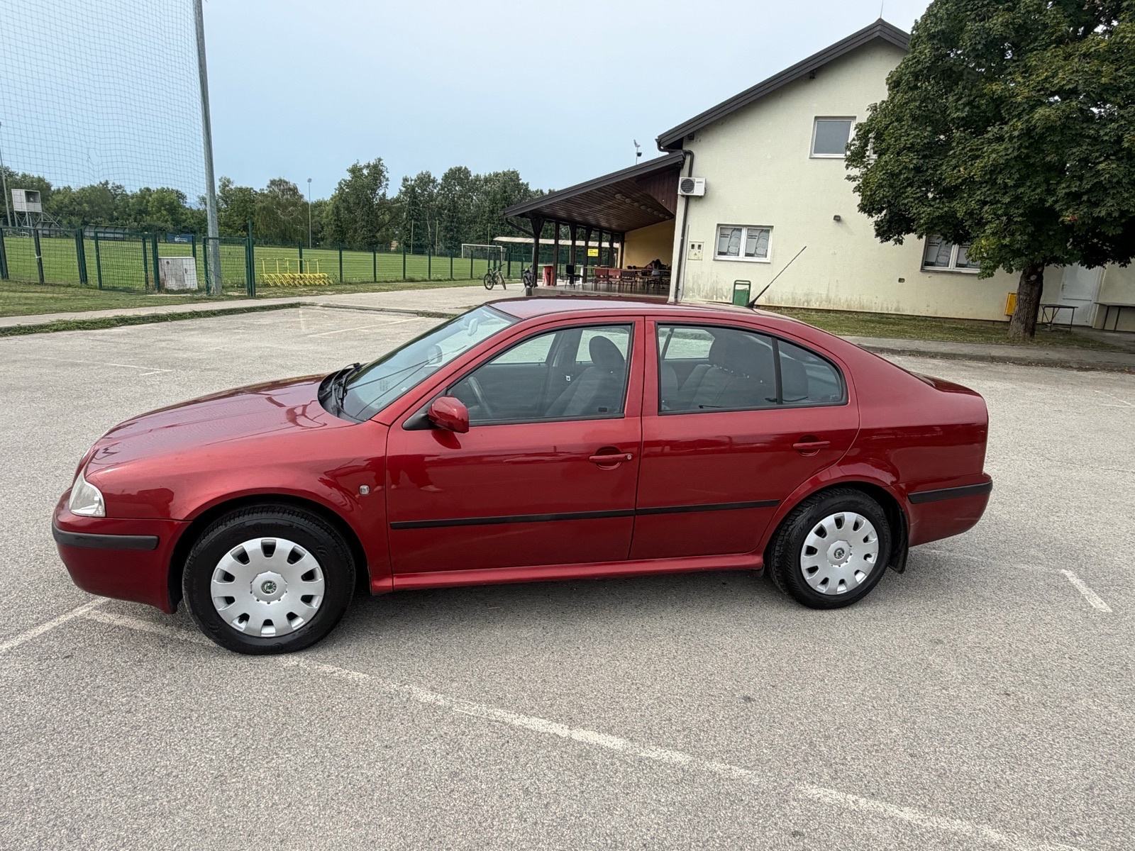 Škoda Octavia 1,6 Classic AUTO ODLICAN BENZIN PLIN ATEST KLIMA 2008 G, fotografija 17