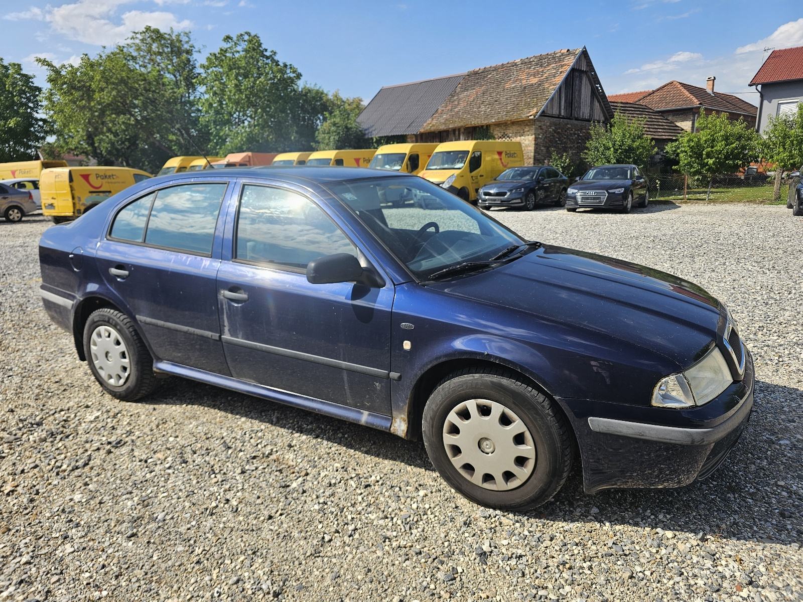 Škoda Octavia 1,6 DOBAR AUTO PALI I VOZI #HR AUTO#, fotografija 12