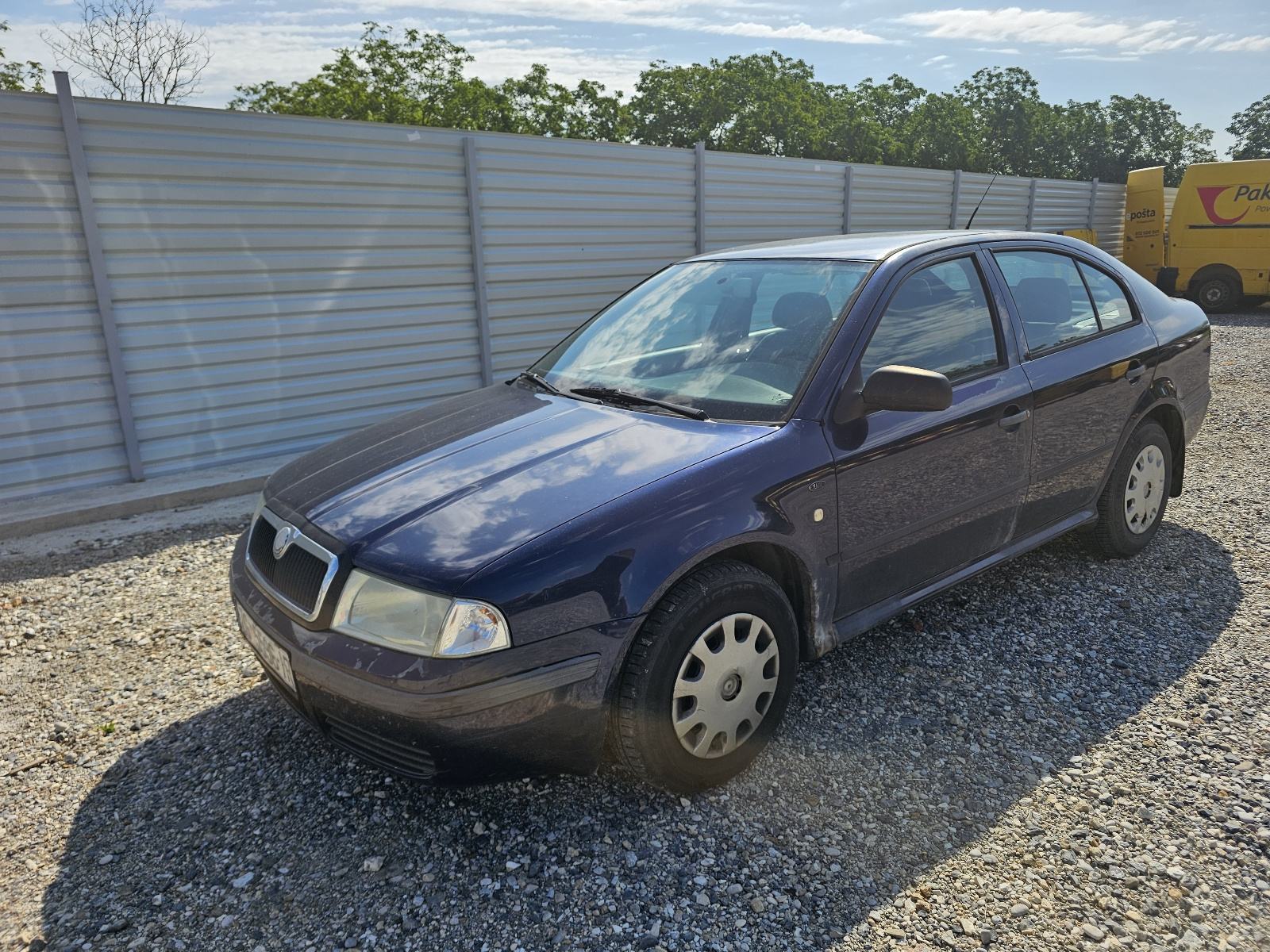 Škoda Octavia 1,6 DOBAR AUTO PALI I VOZI #HR AUTO#, fotografija 14
