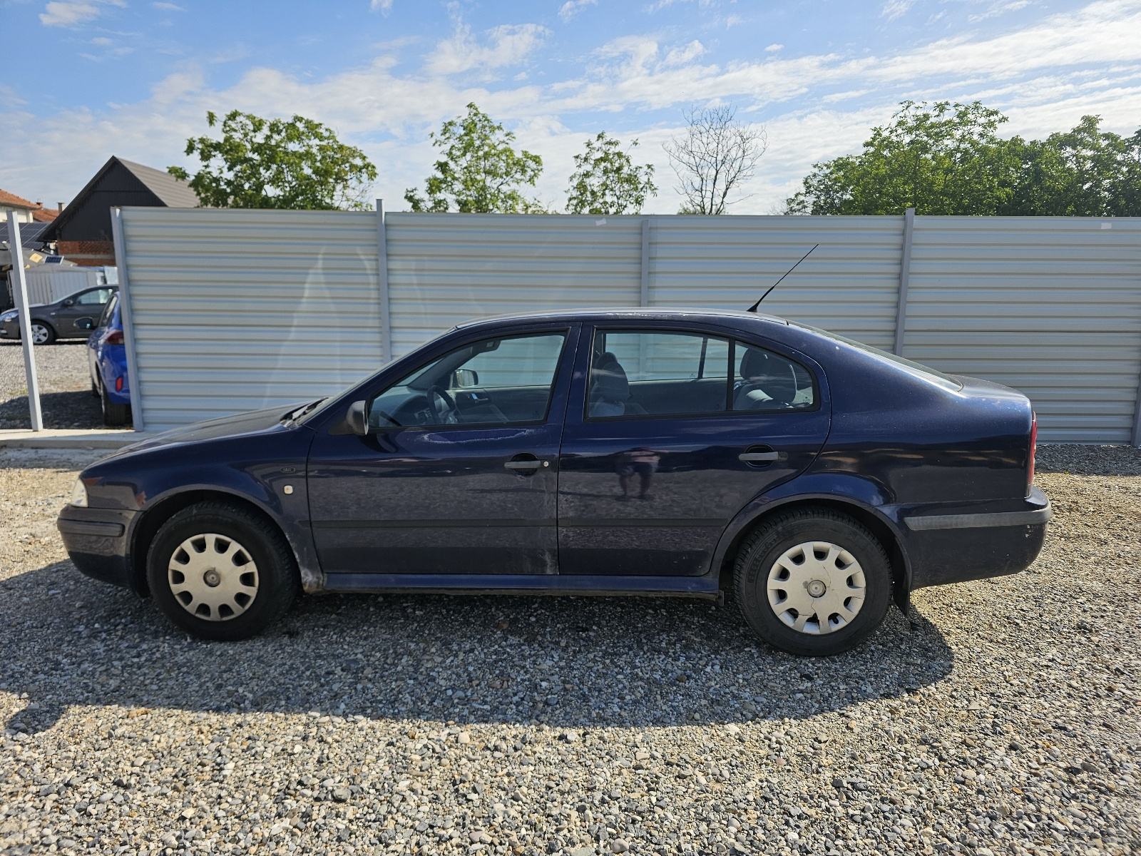 Škoda Octavia 1,6 DOBAR AUTO PALI I VOZI #HR AUTO#, fotografija 15