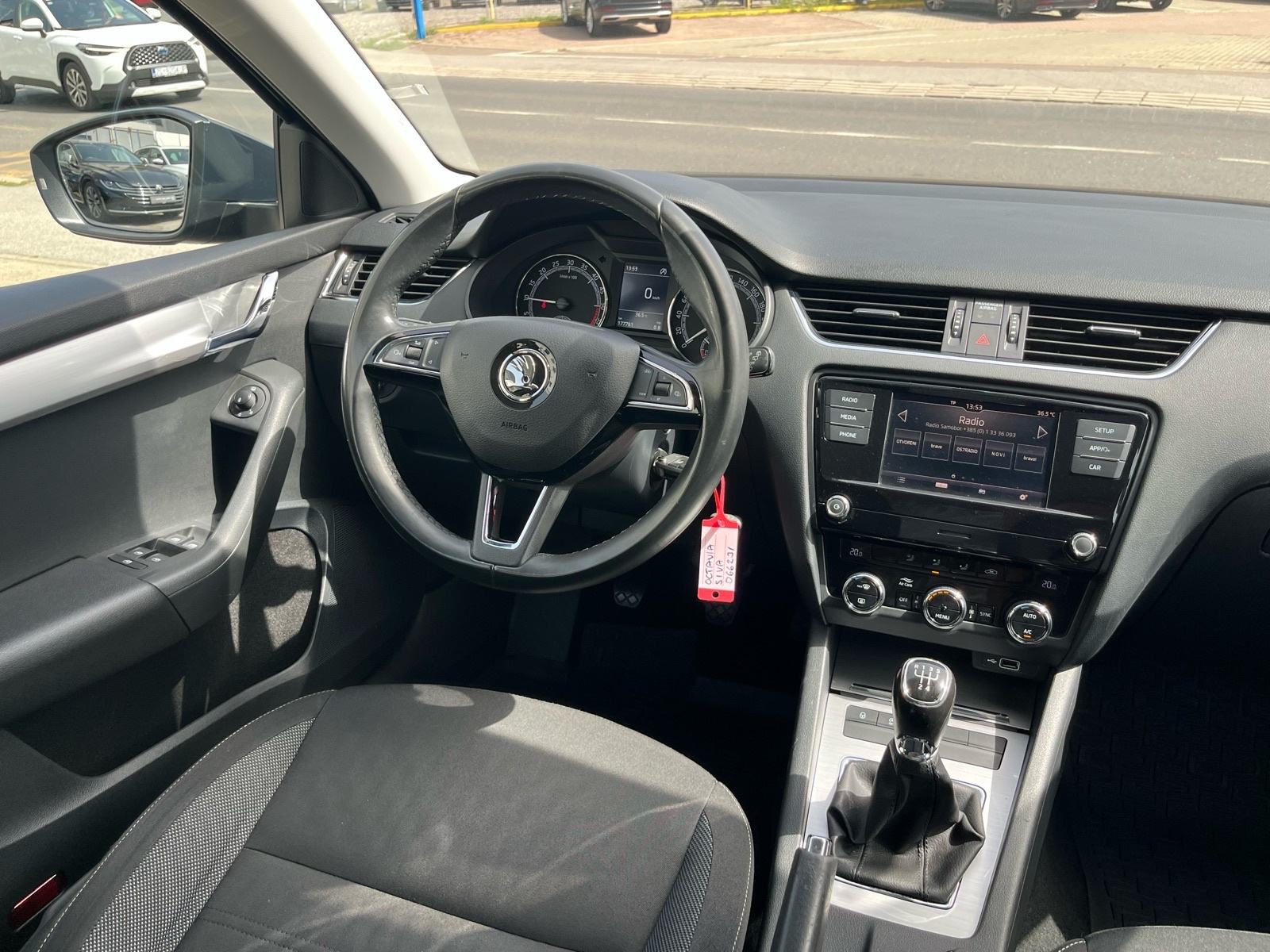 Škoda Octavia 1.6 TDI 1.VL Nije uvoz Jamstvo 1G, fotografija 12