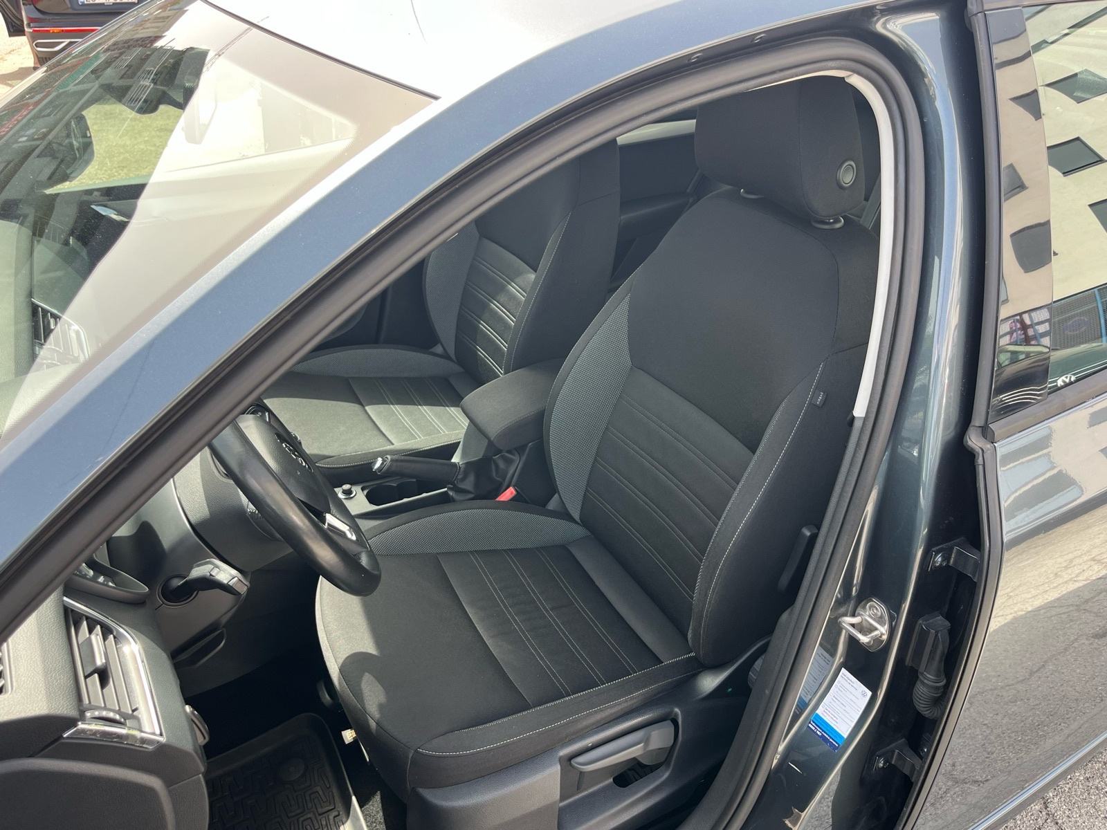 Škoda Octavia 1.6 TDI 1.VL Nije uvoz Jamstvo 1G, fotografija 10