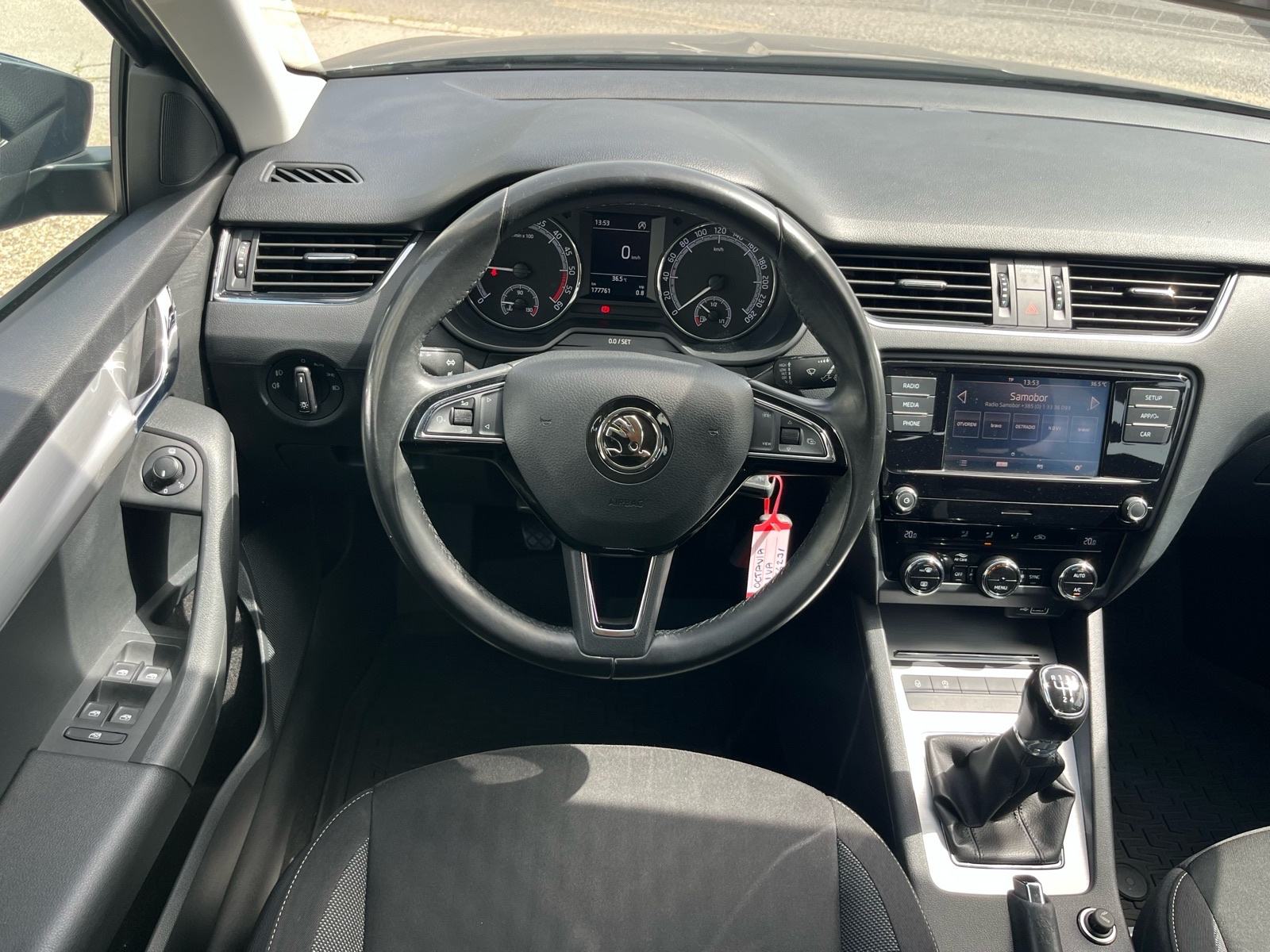 Škoda Octavia 1.6 TDI 1.VL Nije uvoz Jamstvo 1G, fotografija 13