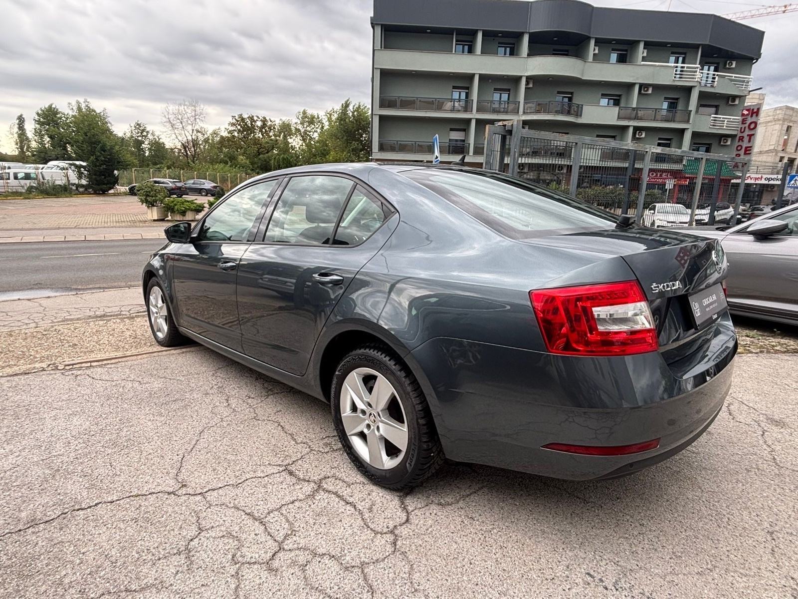 Škoda Octavia 1.6 TDI 115 KS 1.VL Nije uvoz Jamstvo 1G, fotografija 5