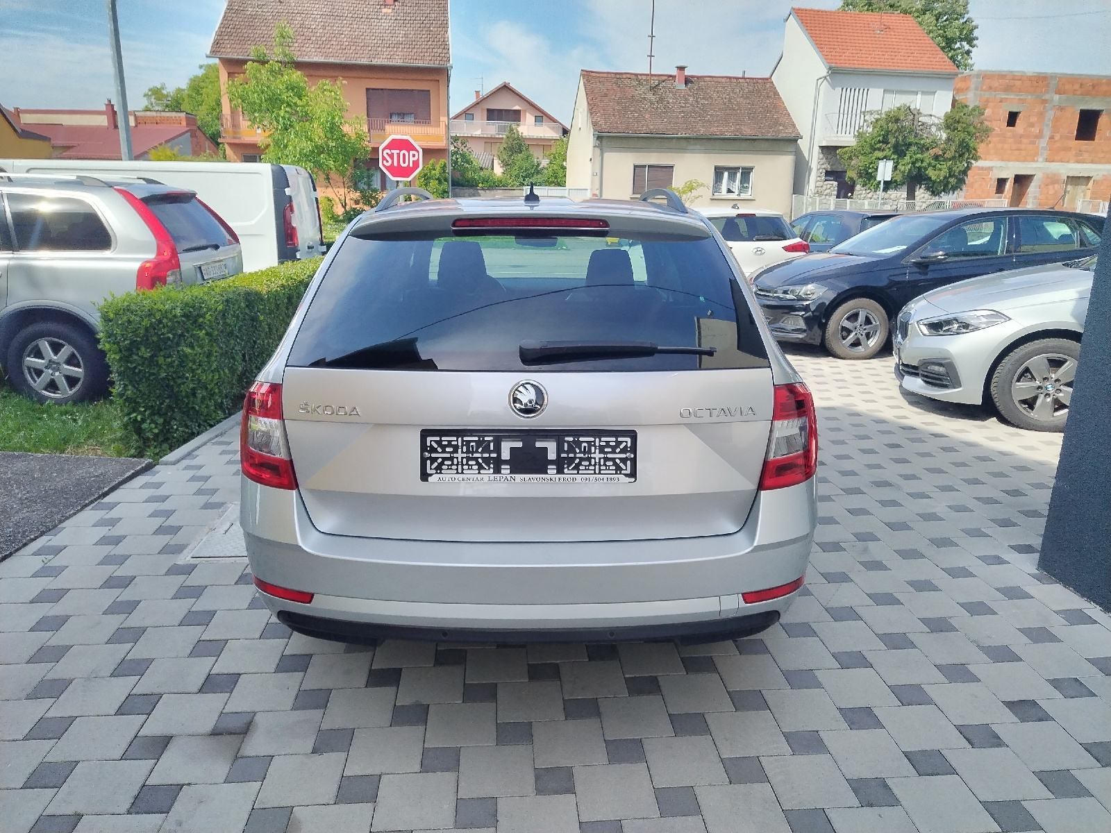 Octavia 1,6 TDI,2018god,RADAR,NAVI,PDC,TEMPOMAT,189tkm VELIKI SERVIS, fotografija 7