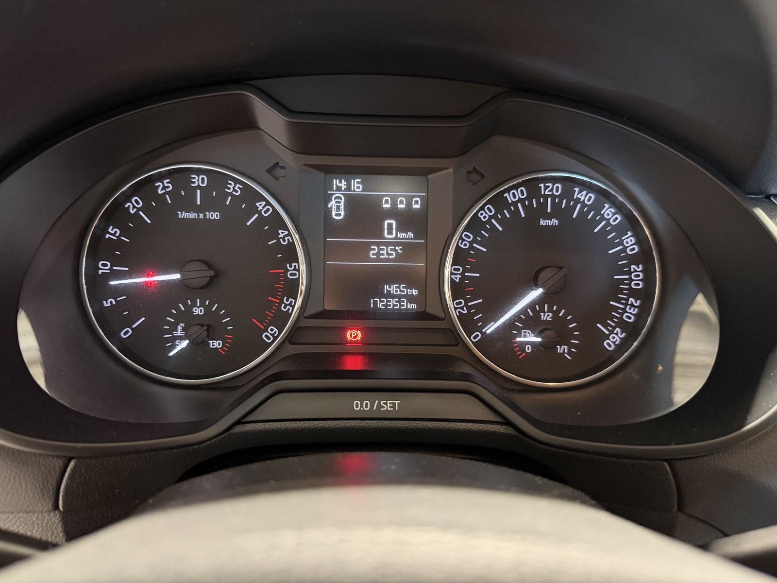 Škoda Octavia 1,6 TDI *ALU - KLIMA - 12 MJ JAMSTVO*, fotografija 17