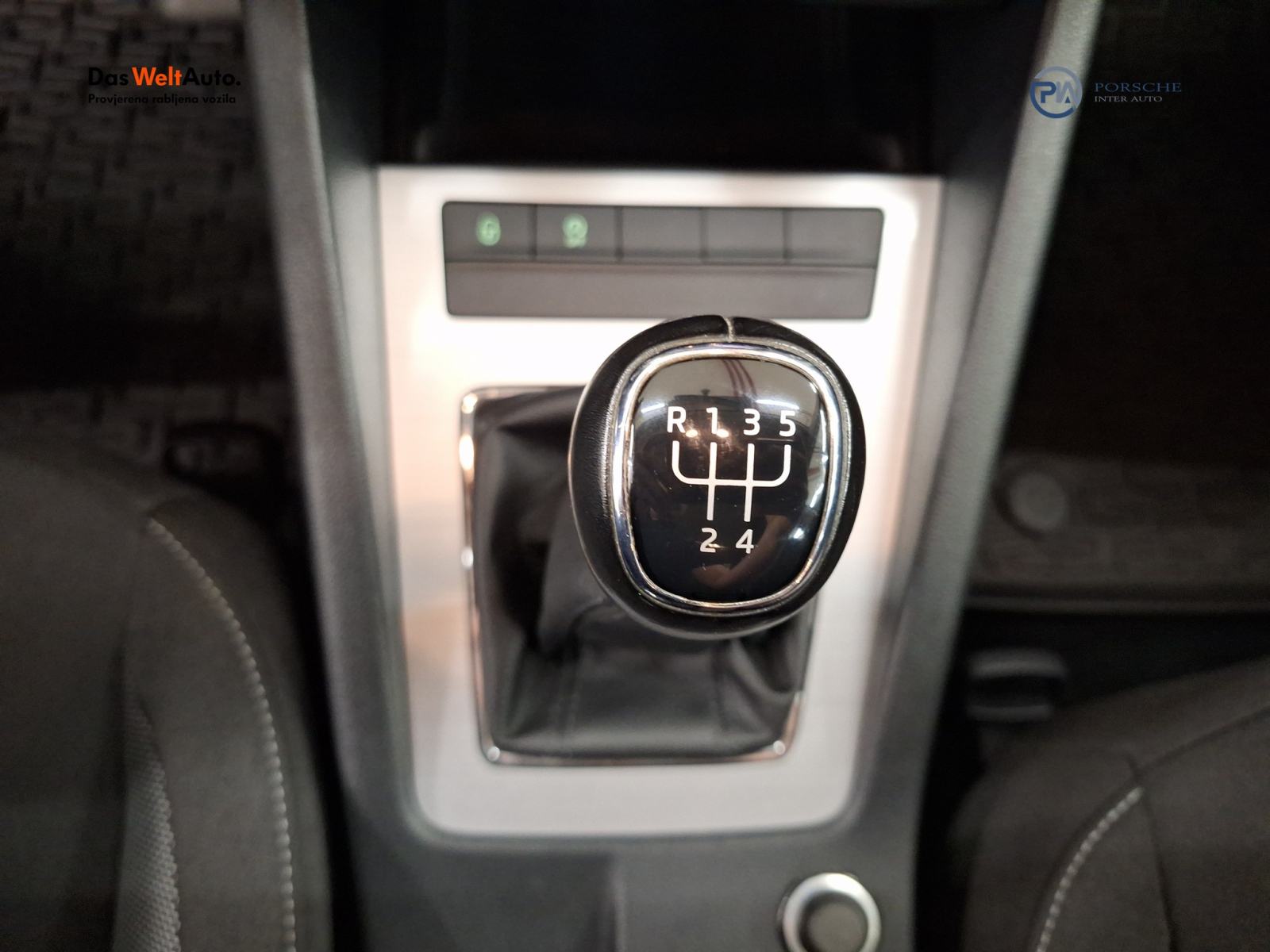 Škoda Octavia 1.6 TDI Ambition, fotografija 14