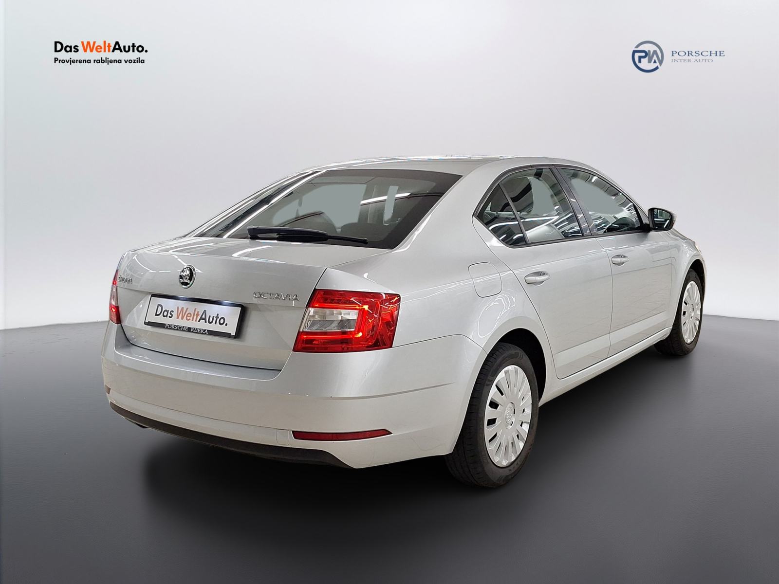 Škoda Octavia 1.6 TDI Ambition, fotografija 5