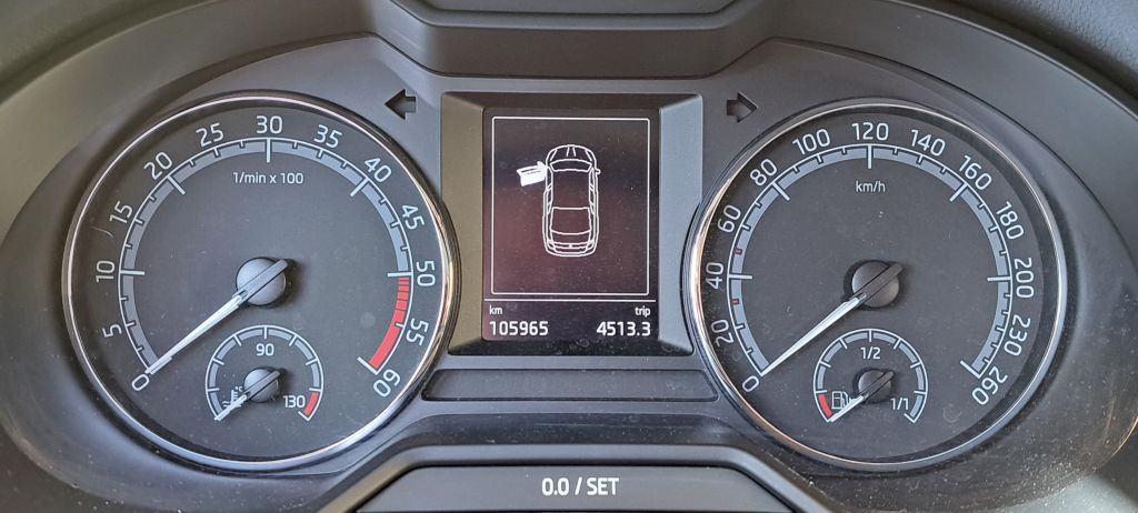 Škoda Octavia 1,6 TDI Ambition, fotografija 8