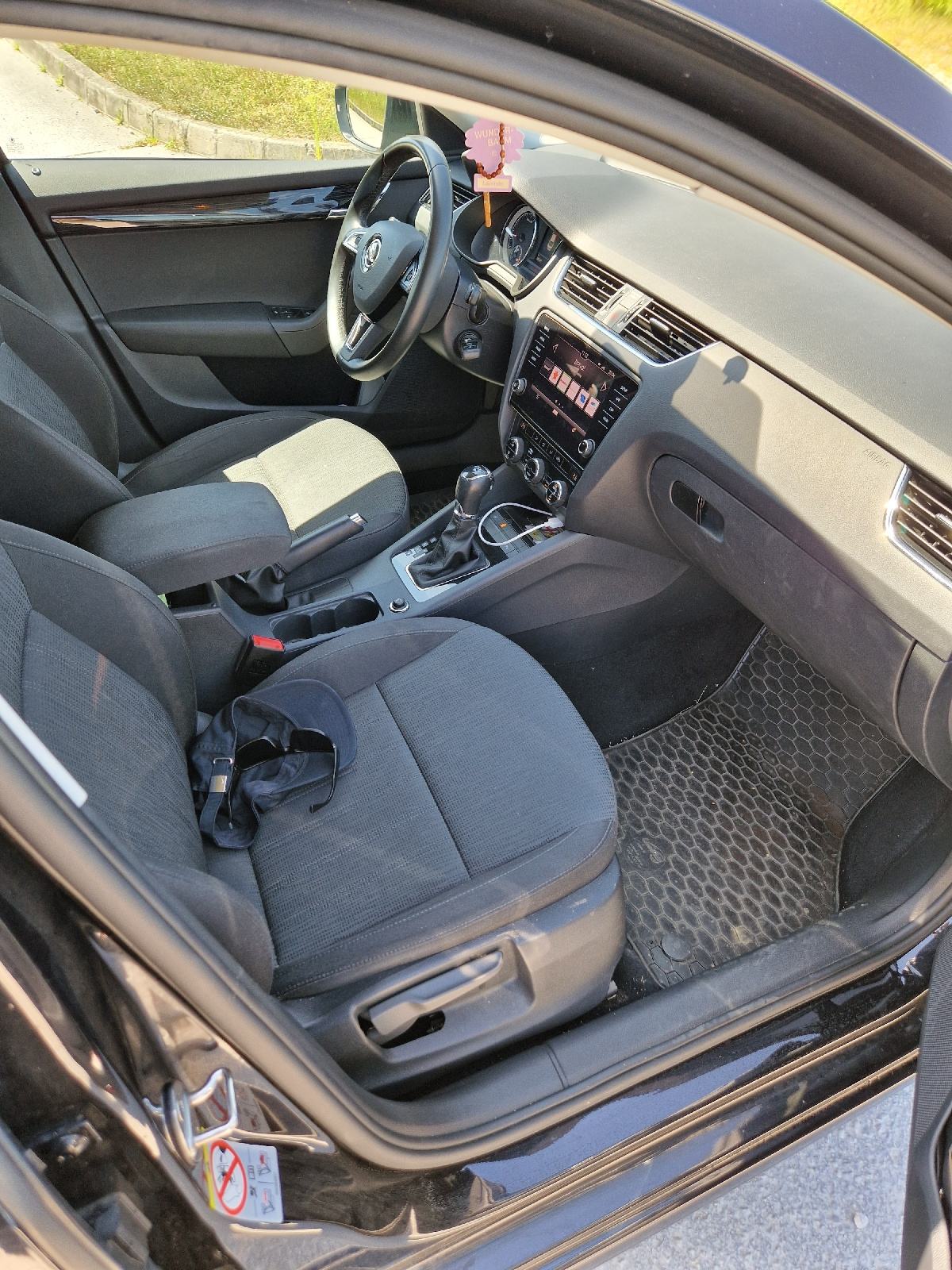 Škoda Octavia 1,6 TDI DSG STYLE ***HITNO, fotografija 10
