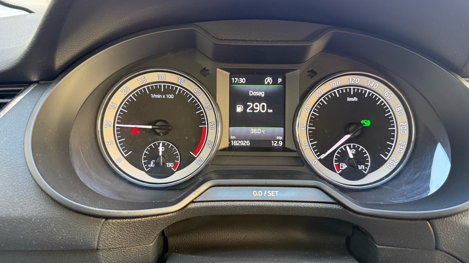 Škoda Octavia 1,6 TDI DSG automatik, fotografija 15