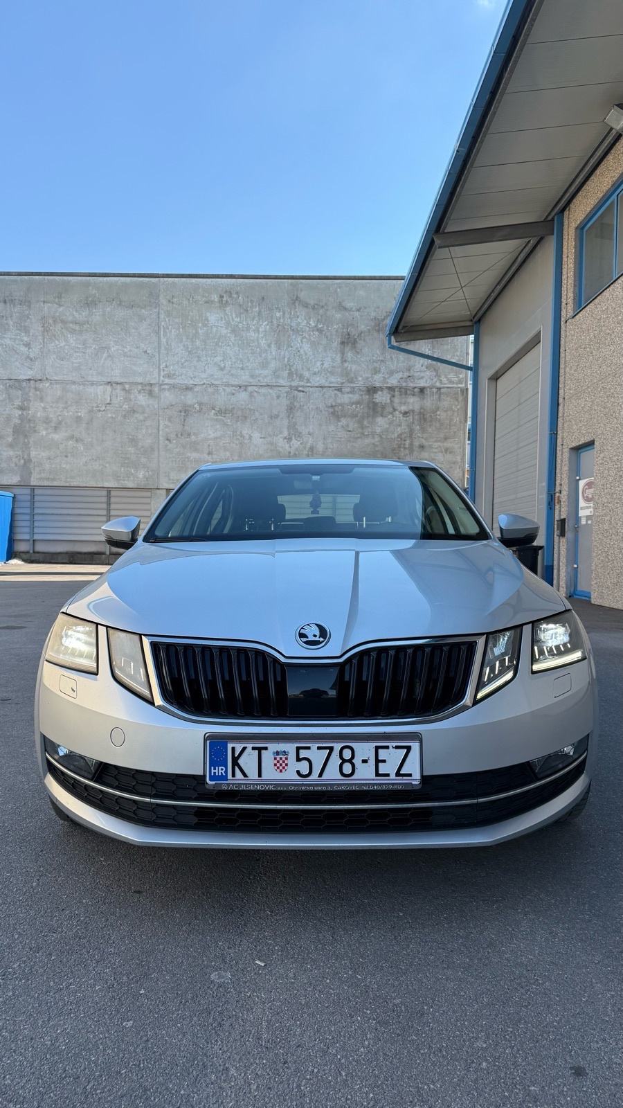 Škoda Octavia 1,6 TDI DSG automatik, fotografija 2