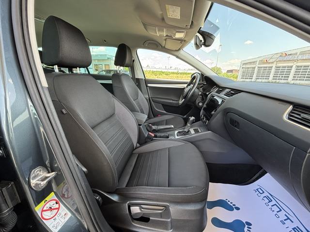Škoda Octavia 1,6 TDI DSG, REG 9/26, navi, servis motora i mjenjača, fotografija 11