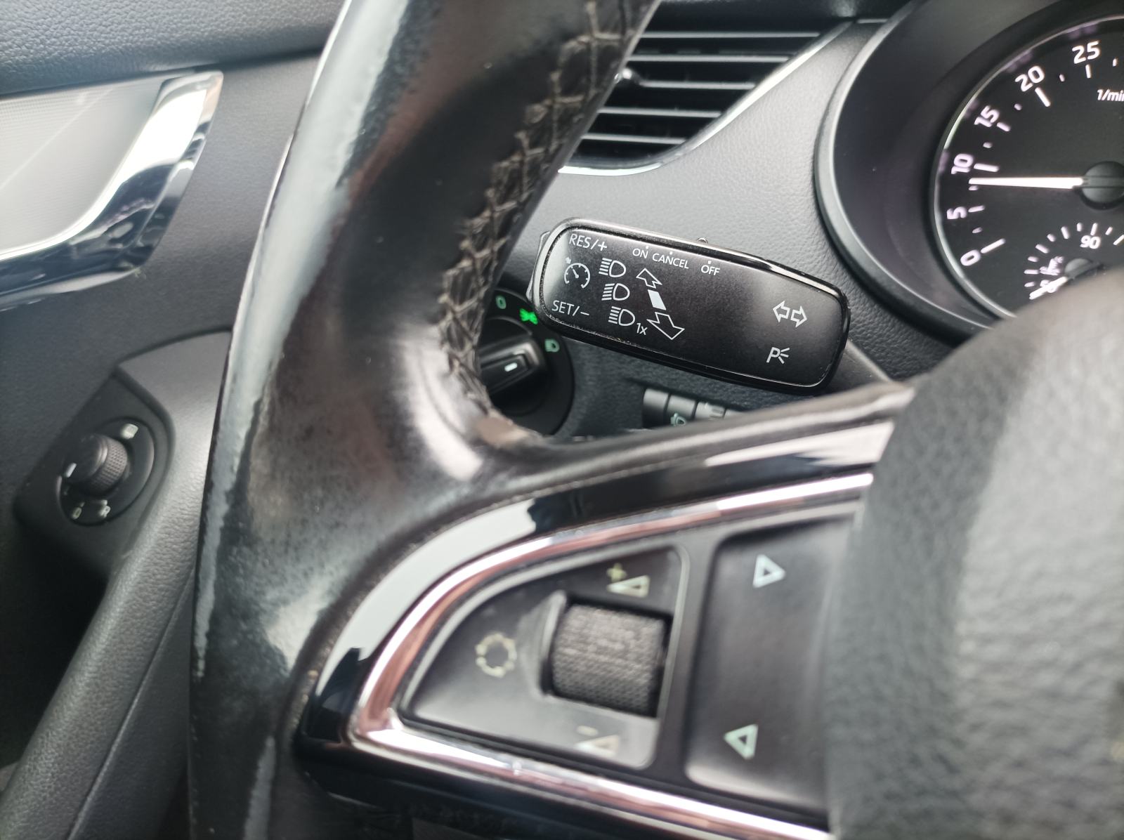 Škoda Octavia 1.6 TDi ELEGANCE, automatik DSG, REG. DO 02/2027, fotografija 16