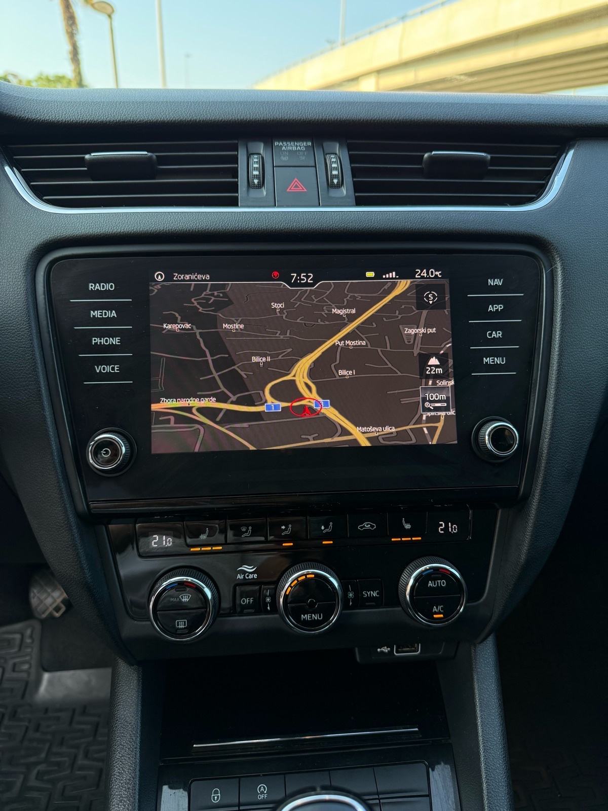 ŠKODA OCTAVIA 1.6 TDI HR AUTO LED NAVI, fotografija 6