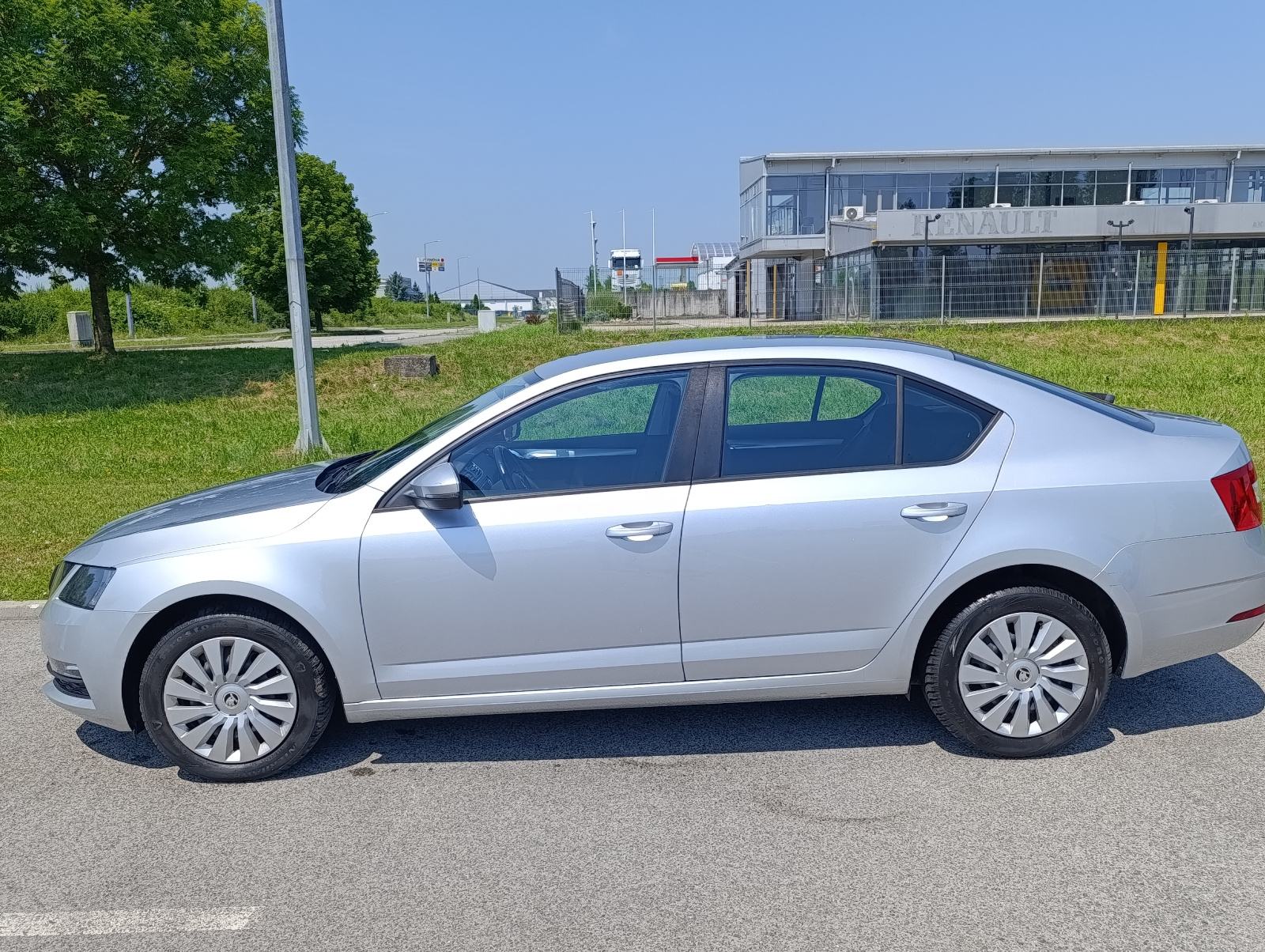 ŠKODA OCTAVIA 1.6 TDI 2017. - AKCIJA 8.888 EUR, fotografija 8