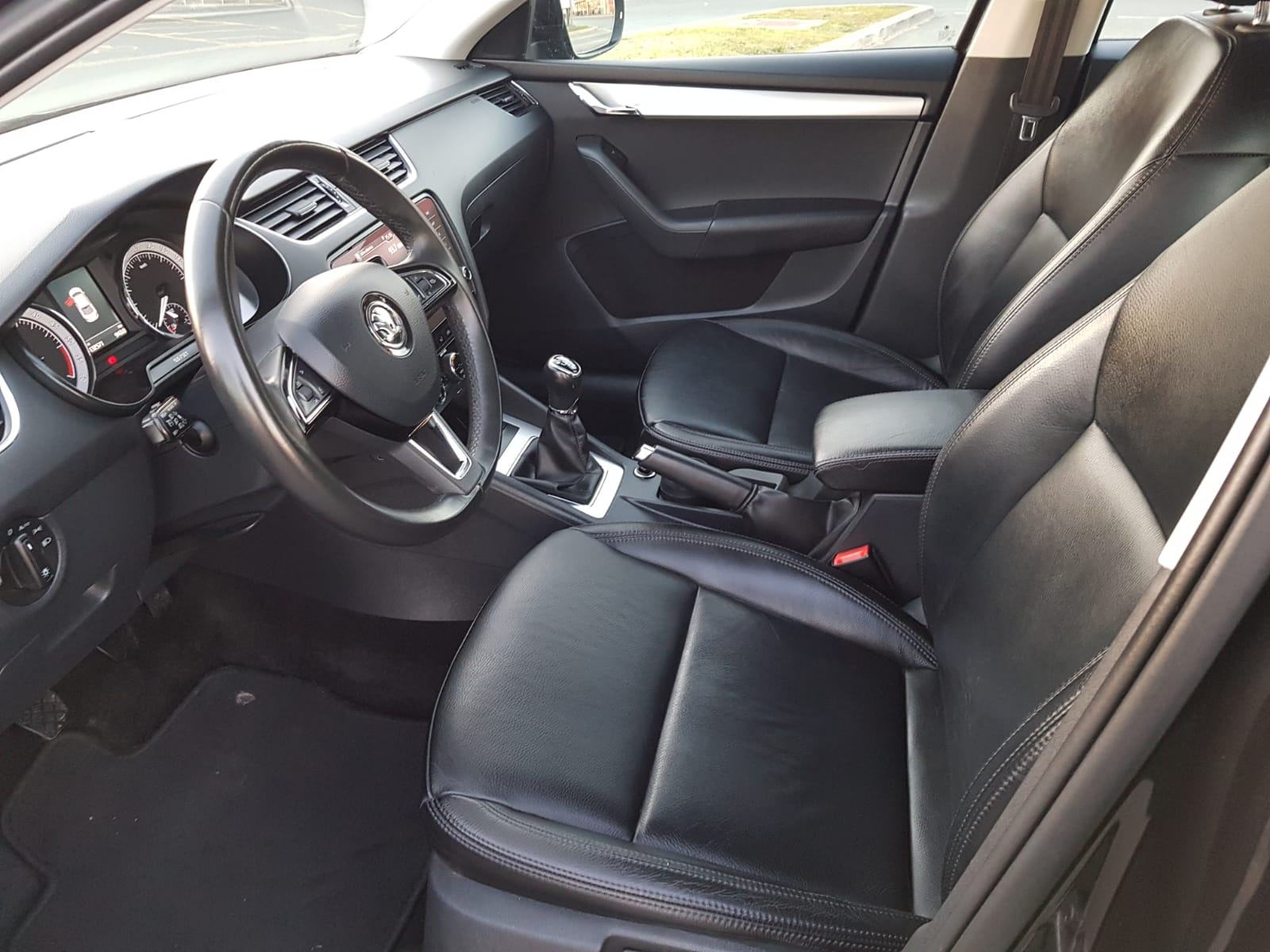 Škoda Octavia 1,6 TDI Limuzina, 2017.godina, fotografija 9